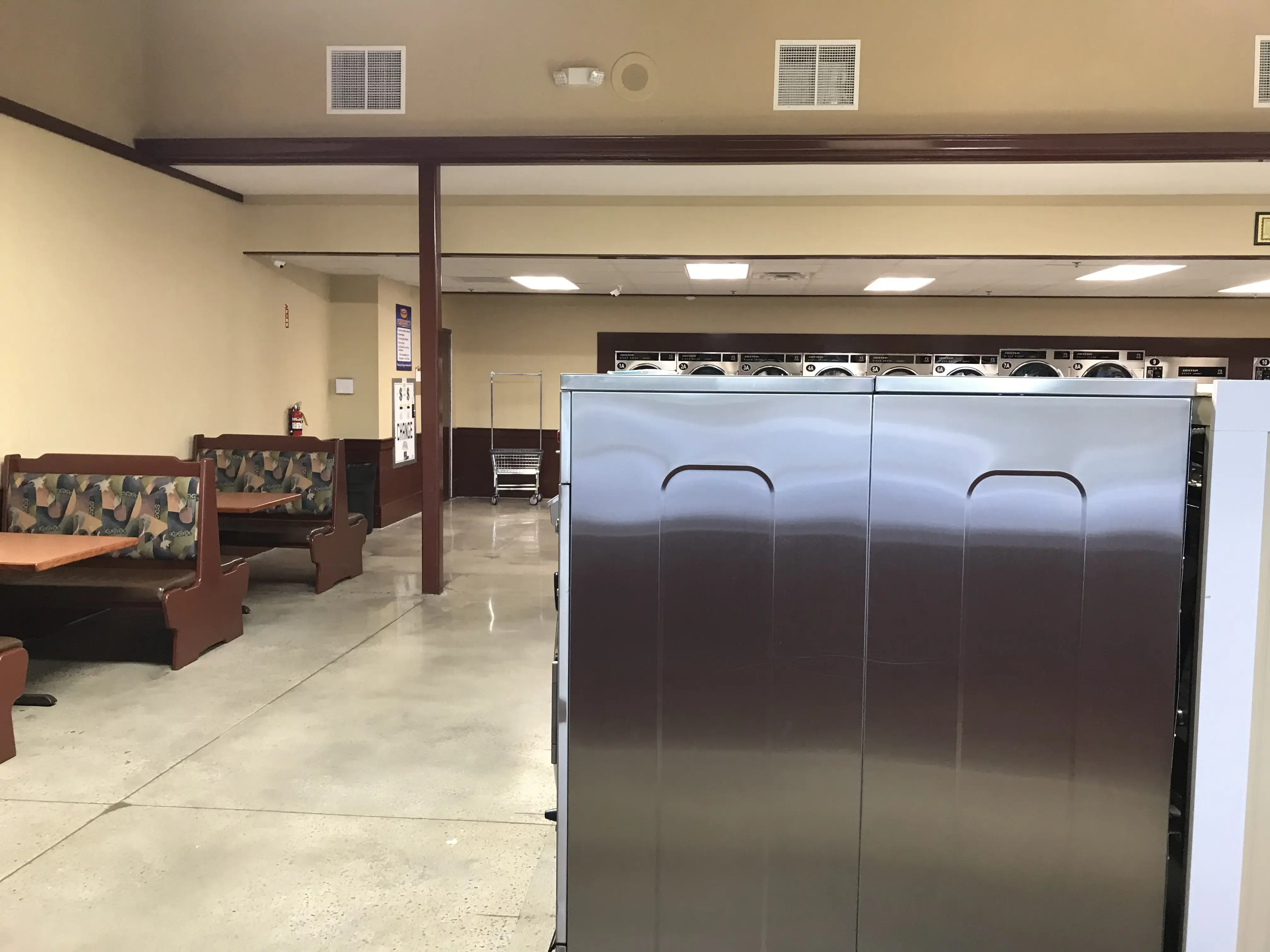 Peanut's Laundry thumbnail 5