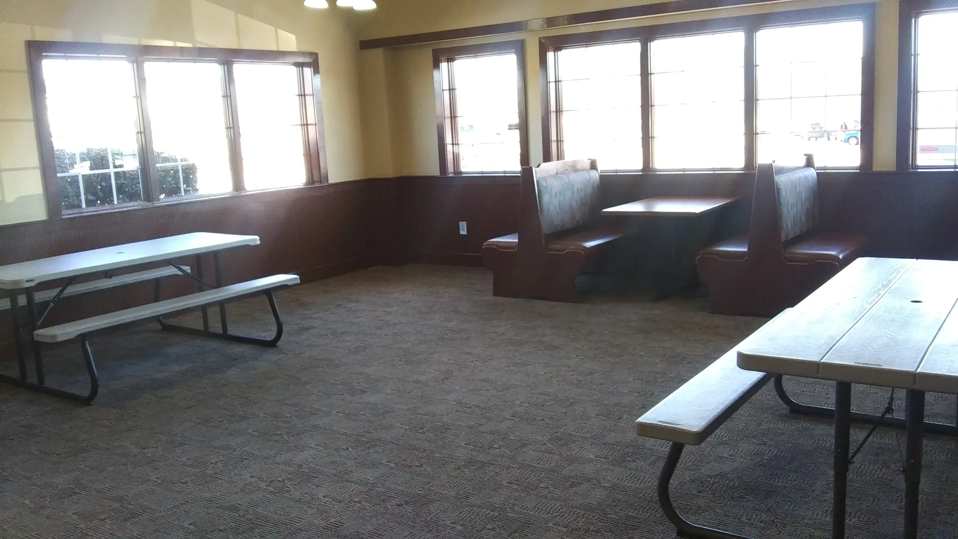 Peanut's Laundry thumbnail 3