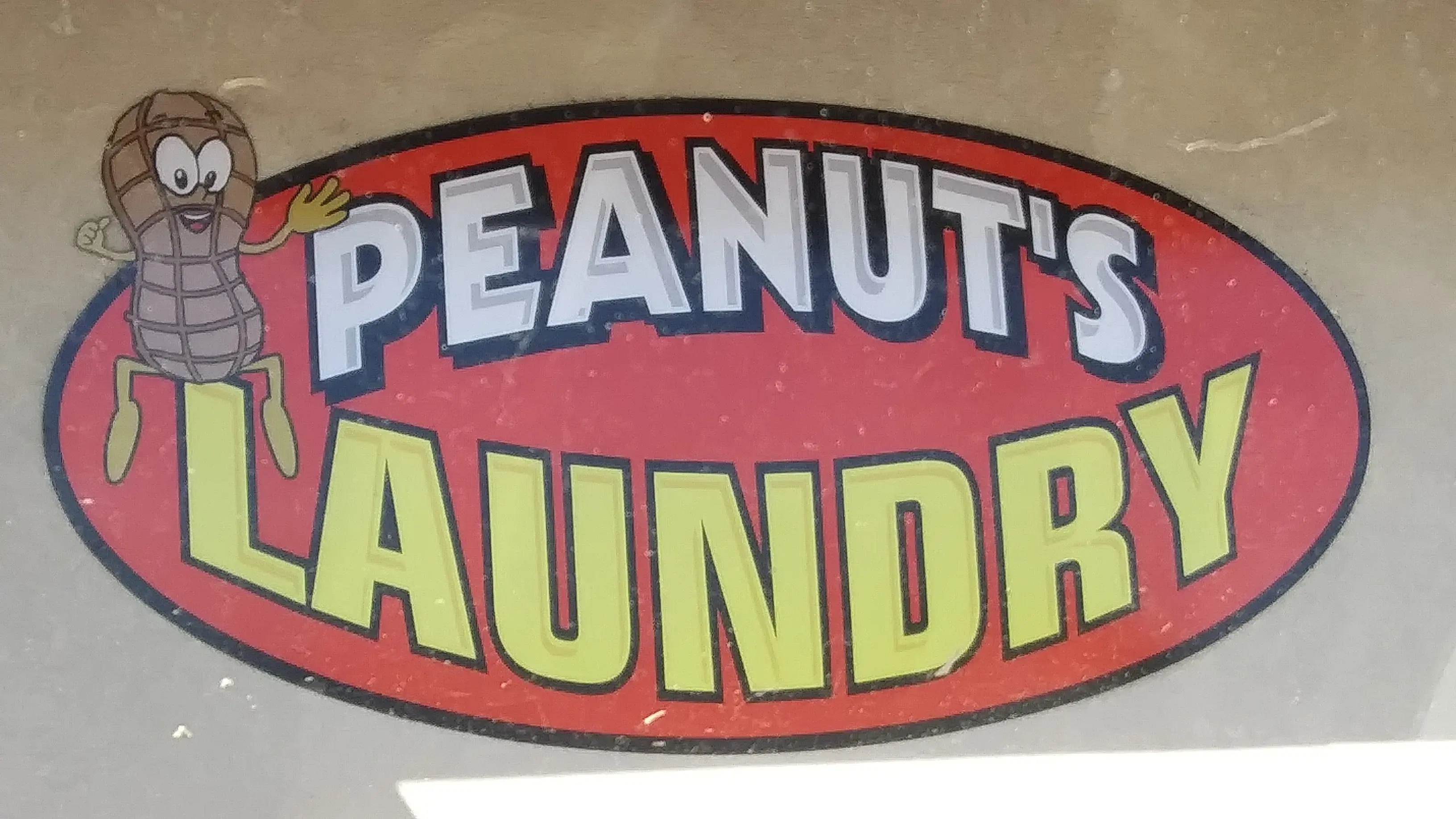 Peanut's Laundry - Image 18