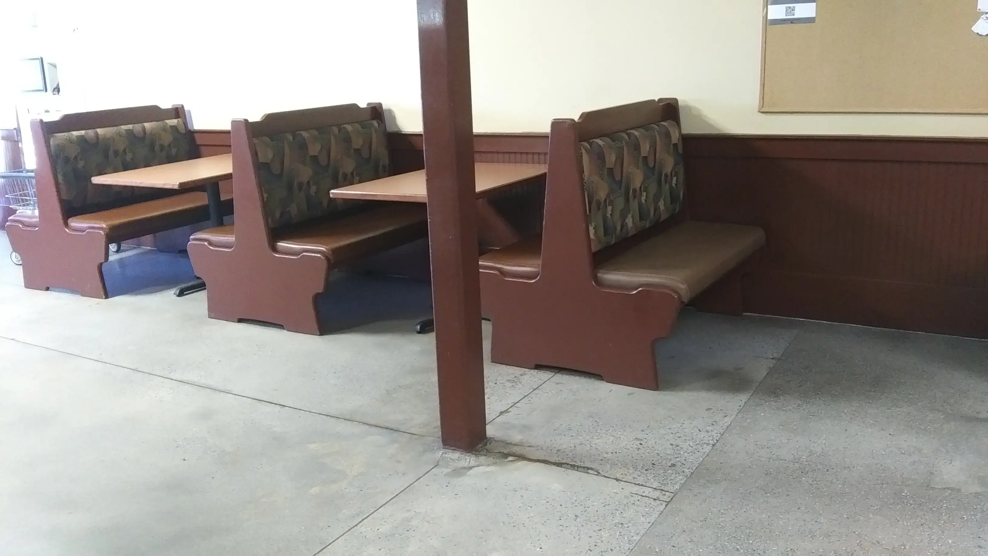 Peanut's Laundry - Image 11