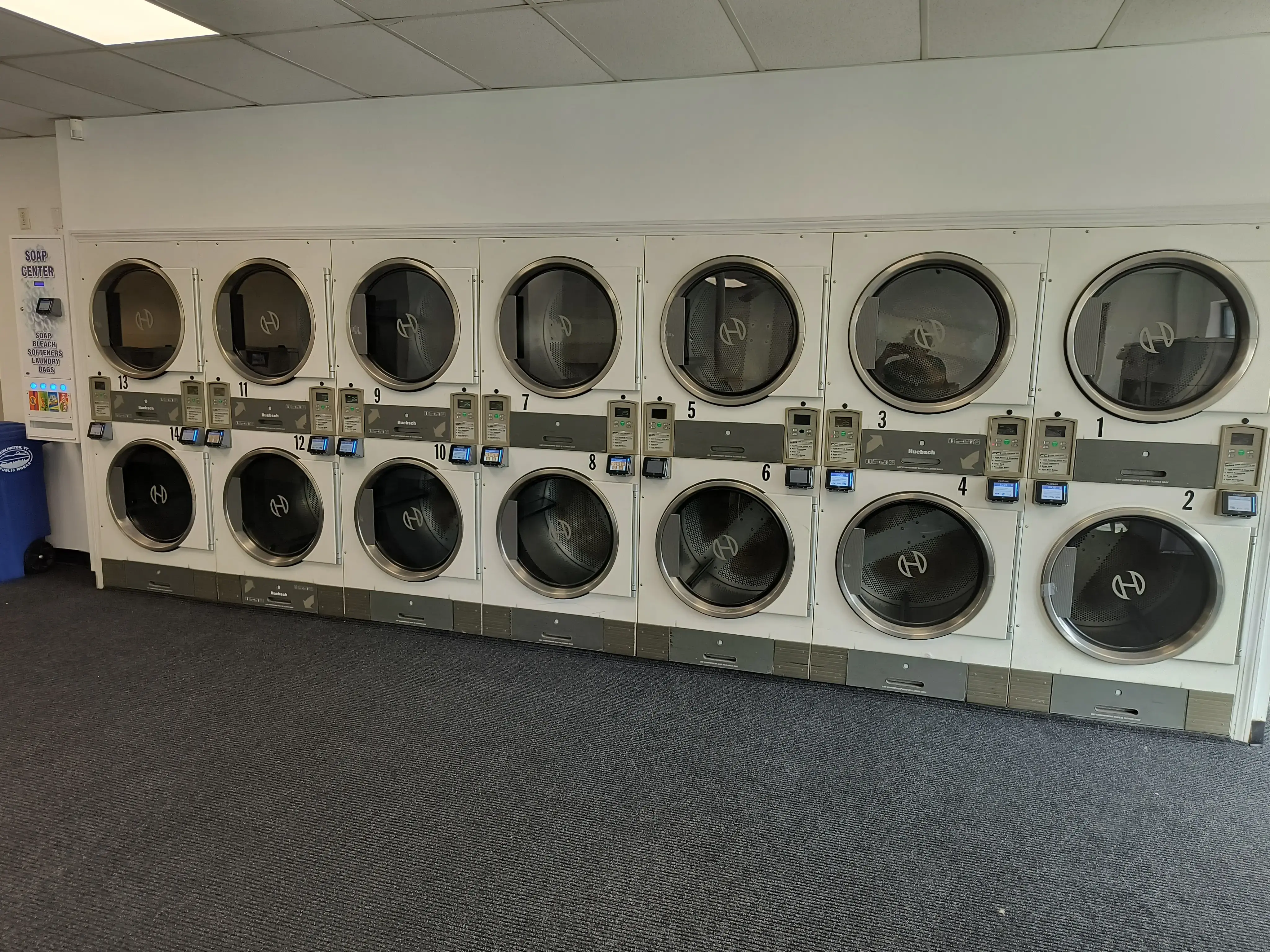 Pearl Street Laundromat thumbnail 11