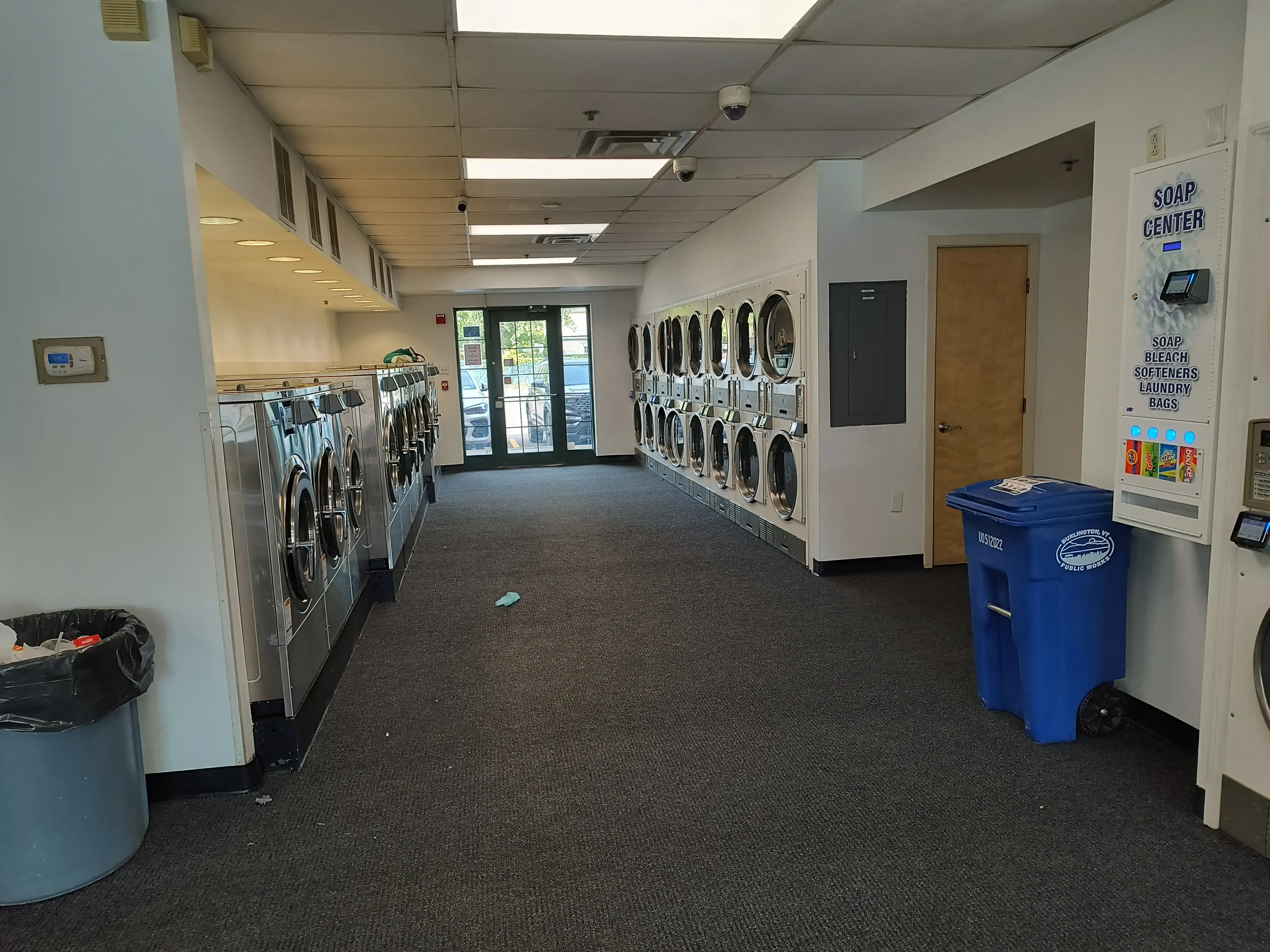 Pearl Street Laundromat thumbnail 13