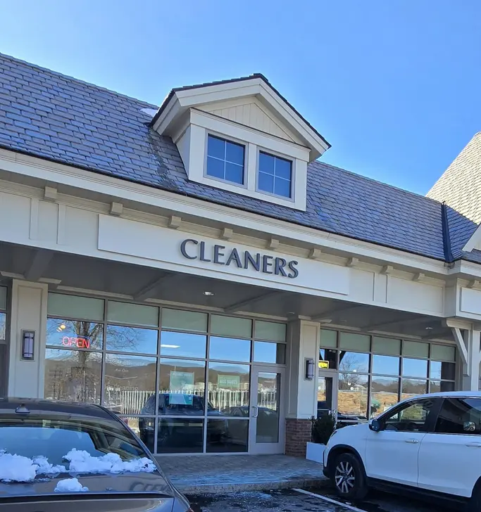 Peerless Cleaners Ltd - Image 2