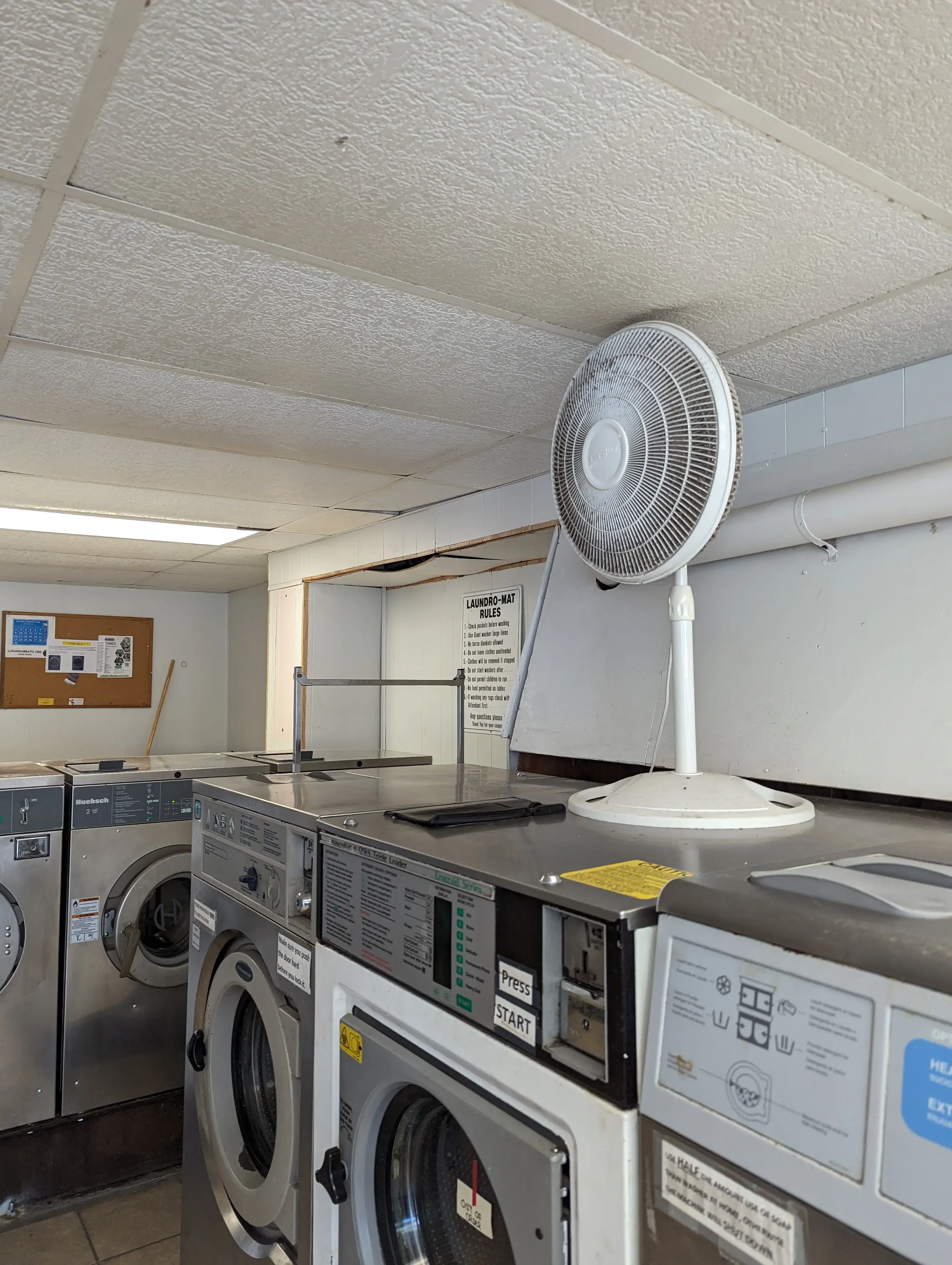 Peninsula Cleaners & Bethany Beach Laundromat - Image 3