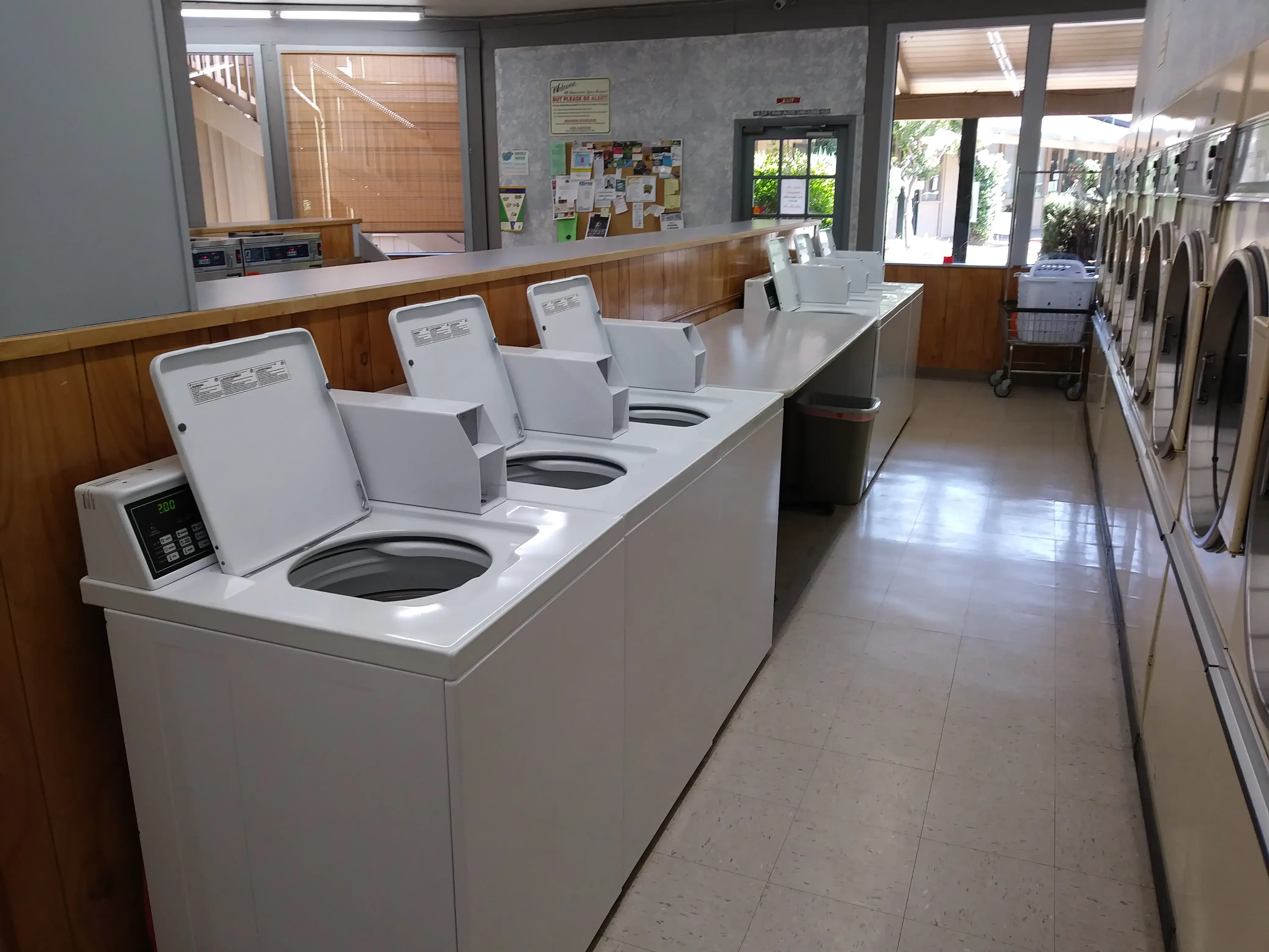 Penn Valley Laundromat - Image 6