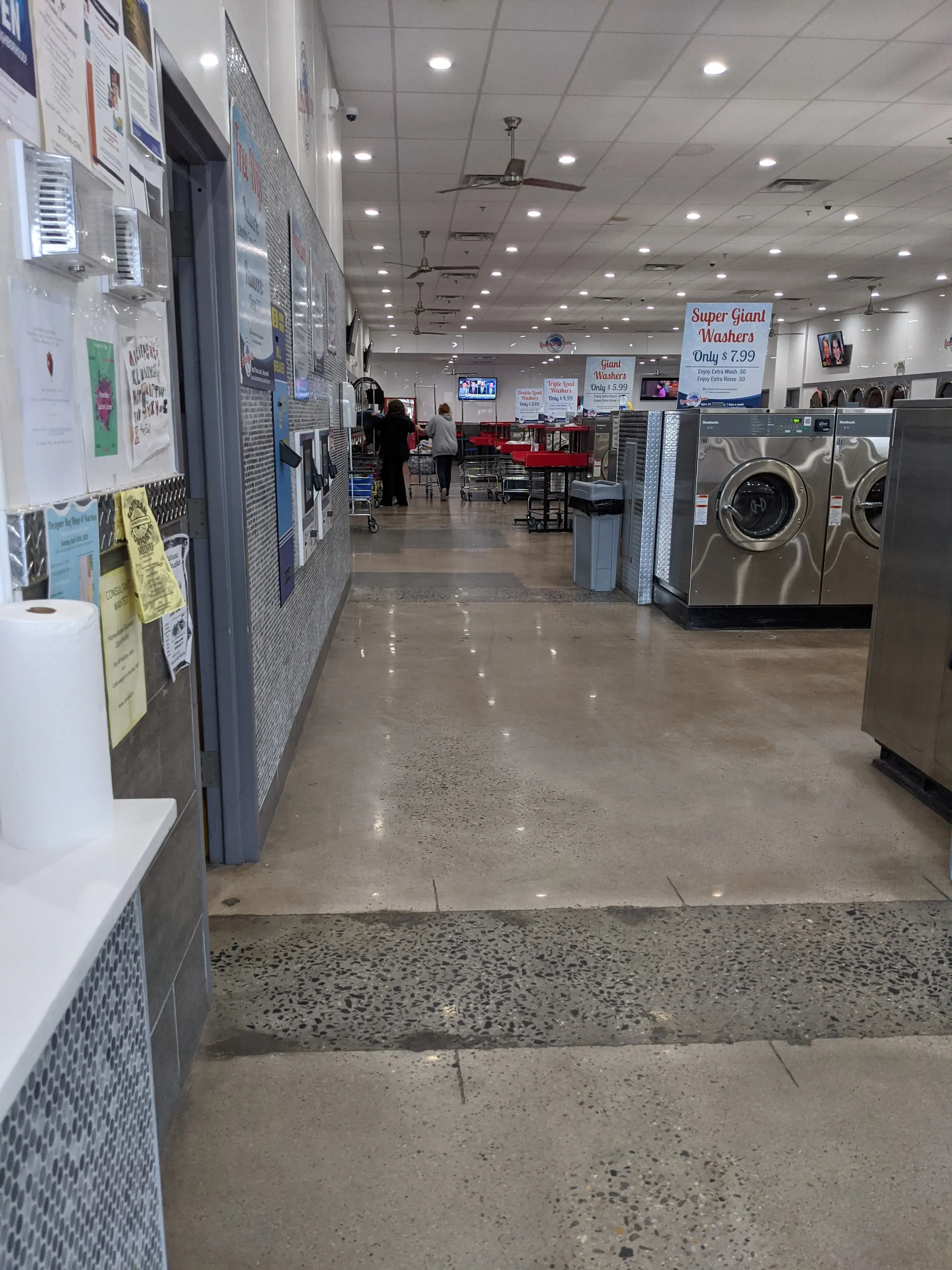 Pennsbury Plaza Laundry Zone thumbnail 19