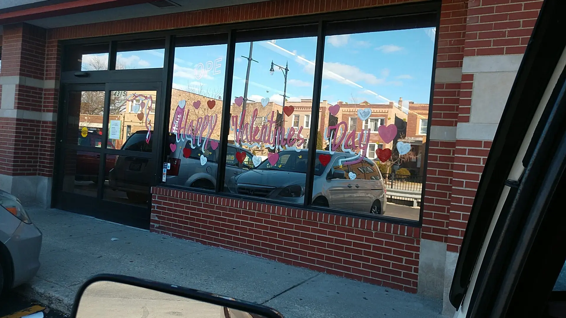 Pensacola plaza Laundromat - Image 8