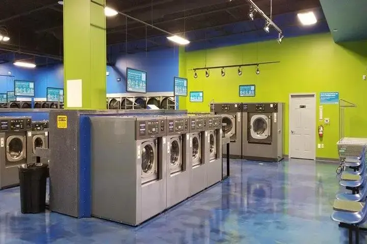 Pepper's Express Laundry Center thumbnail 1