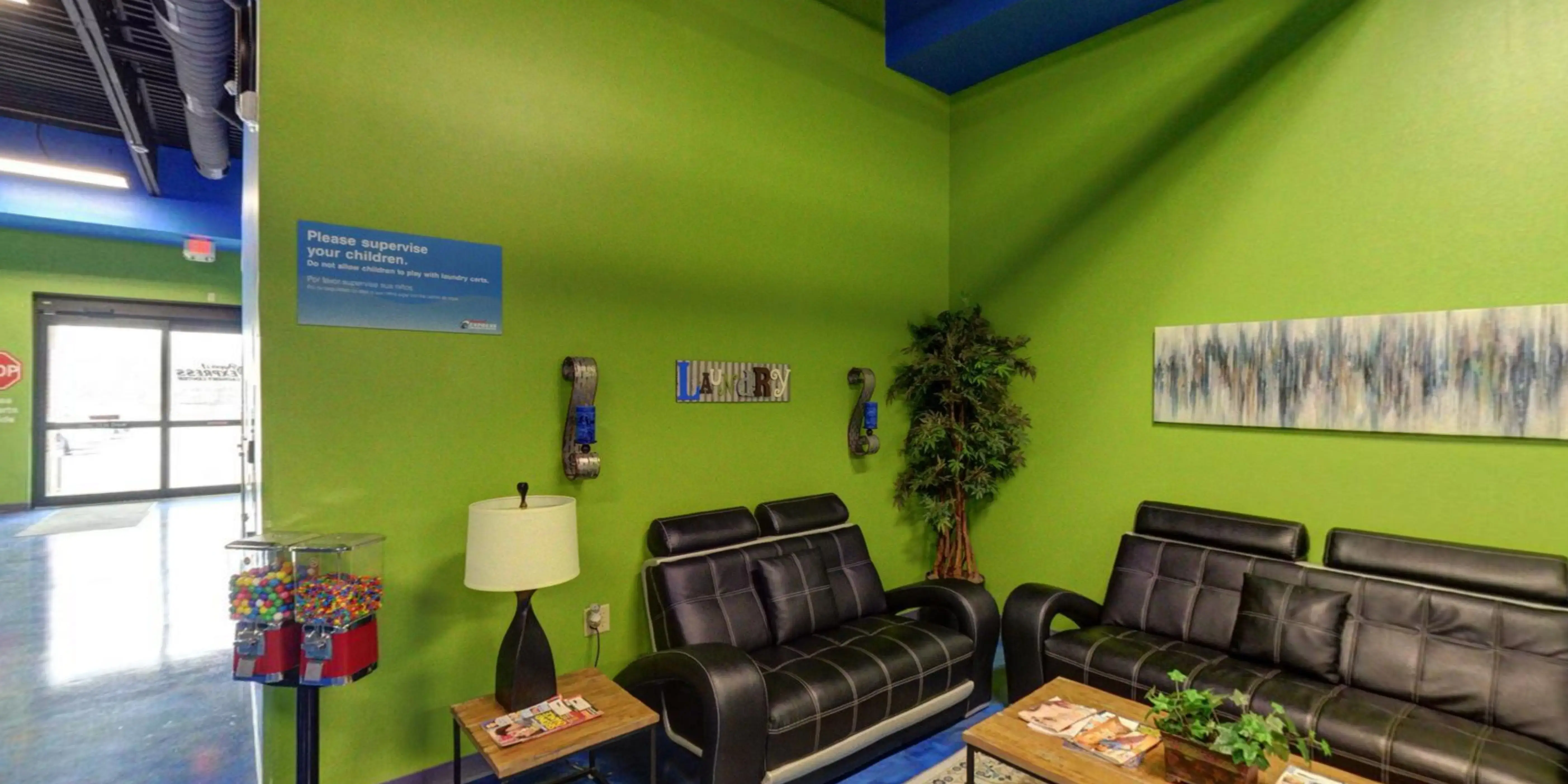 Pepper's Express Laundry Center - Image 19