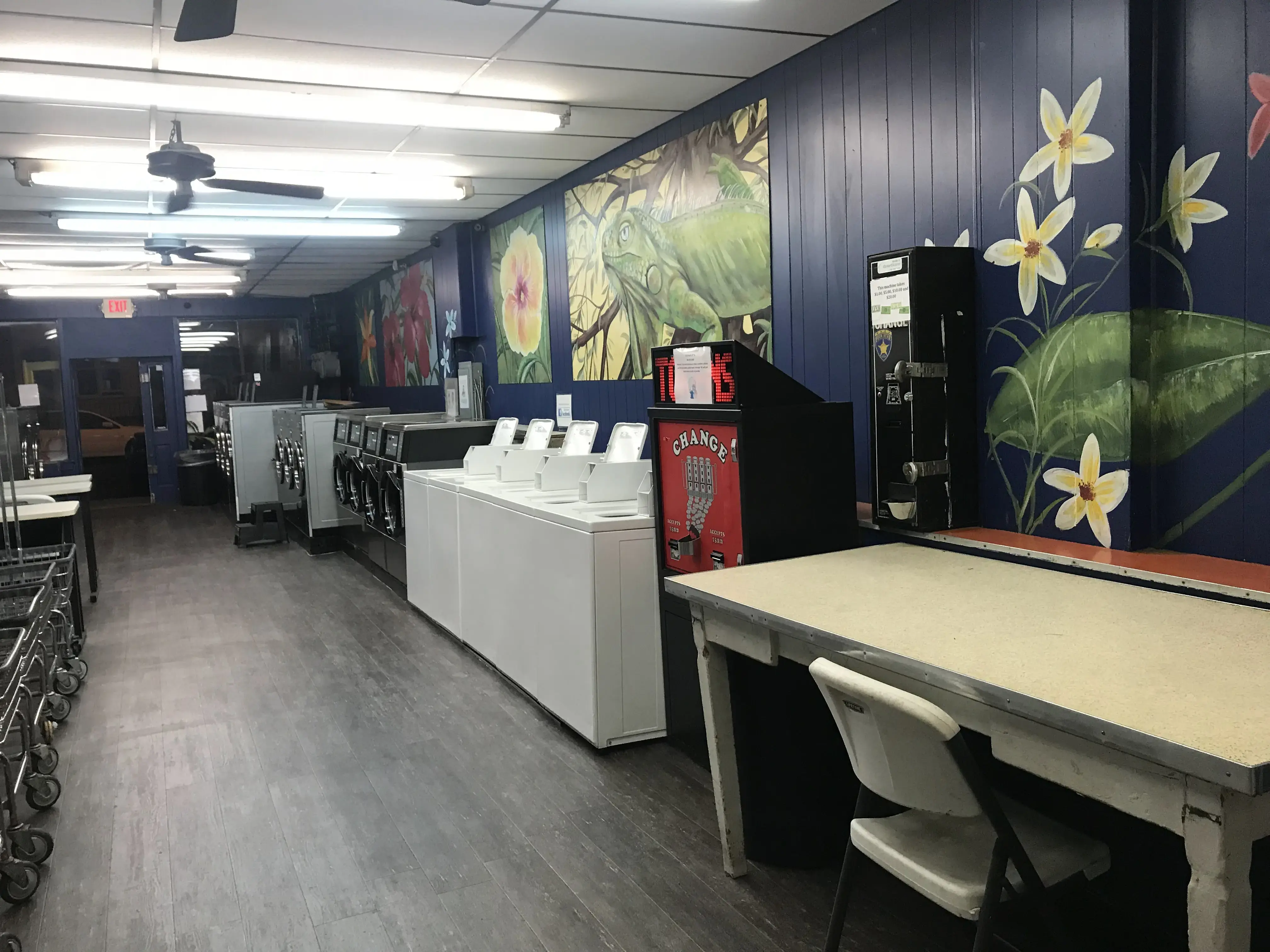 Peppy Wash Laundromat - Image 6