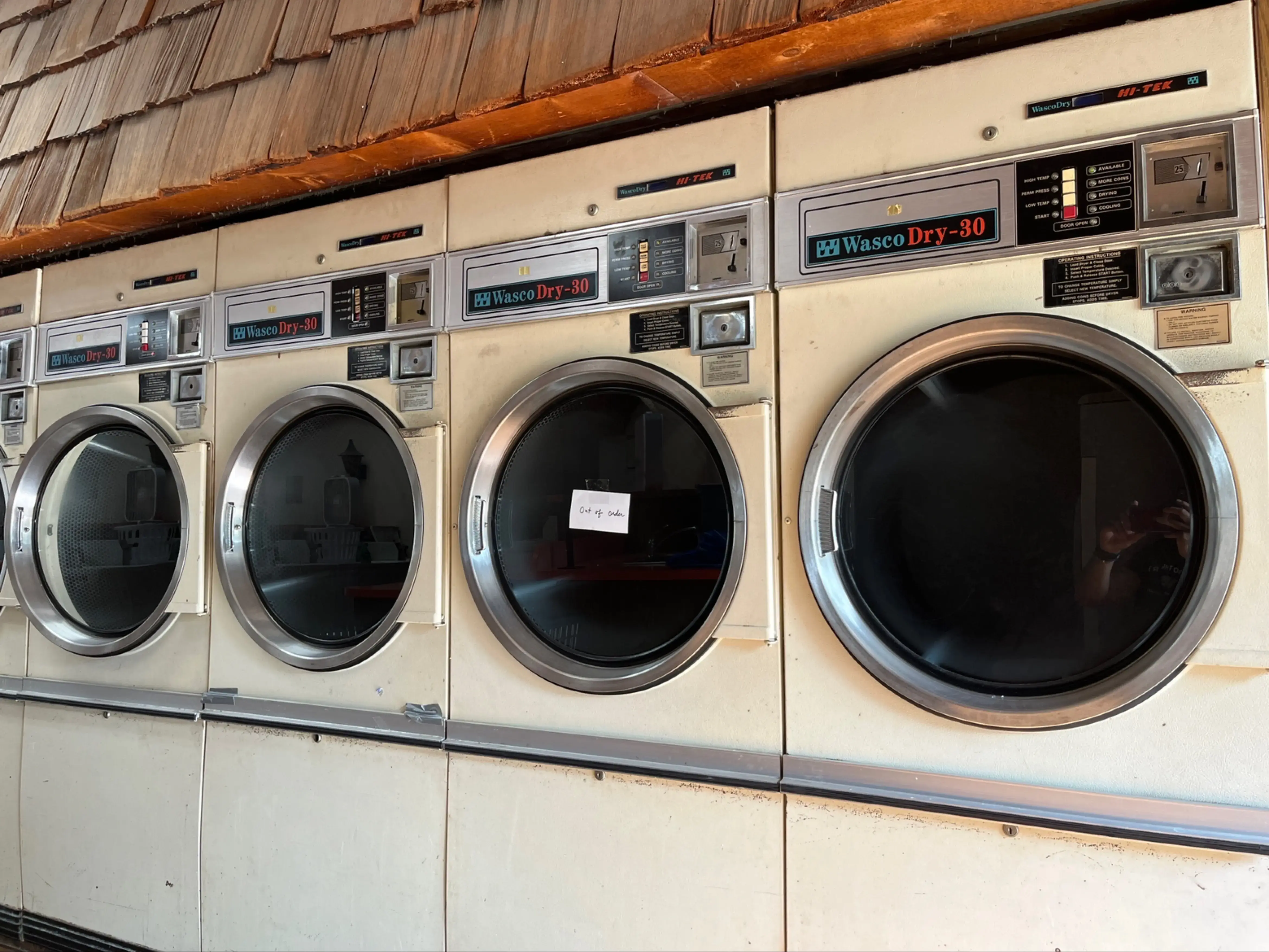 Perfectionist Laundry Services - Image 13