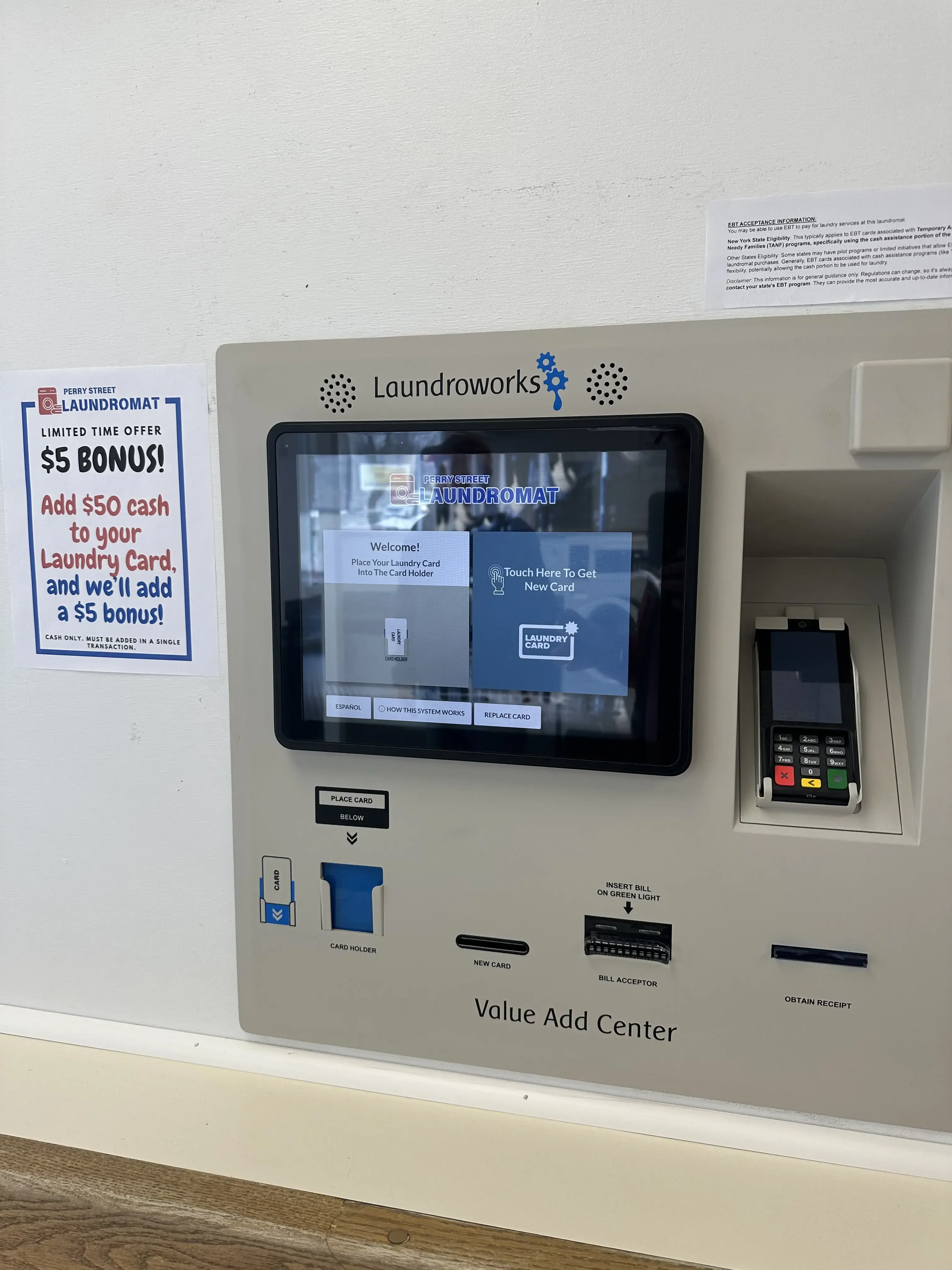 Perry Street Laundromat thumbnail 4