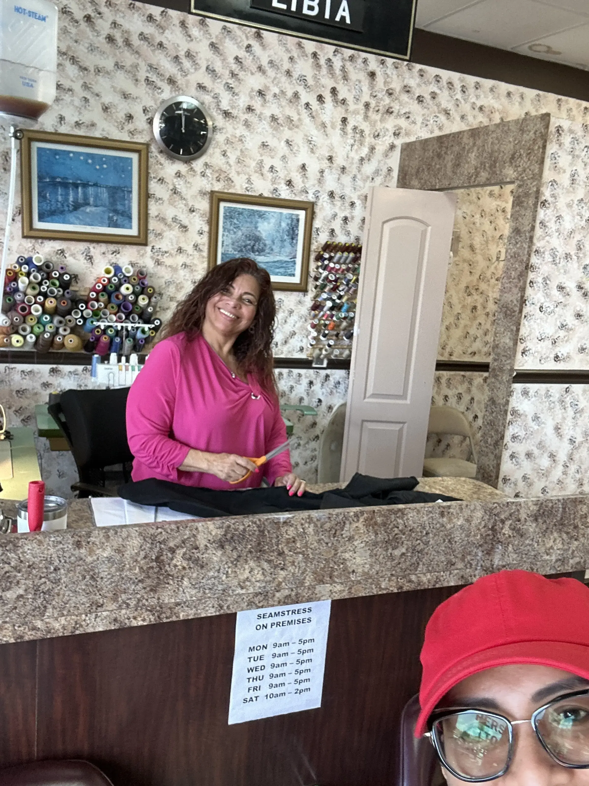 Personal Touch Dry Cleaners thumbnail 10