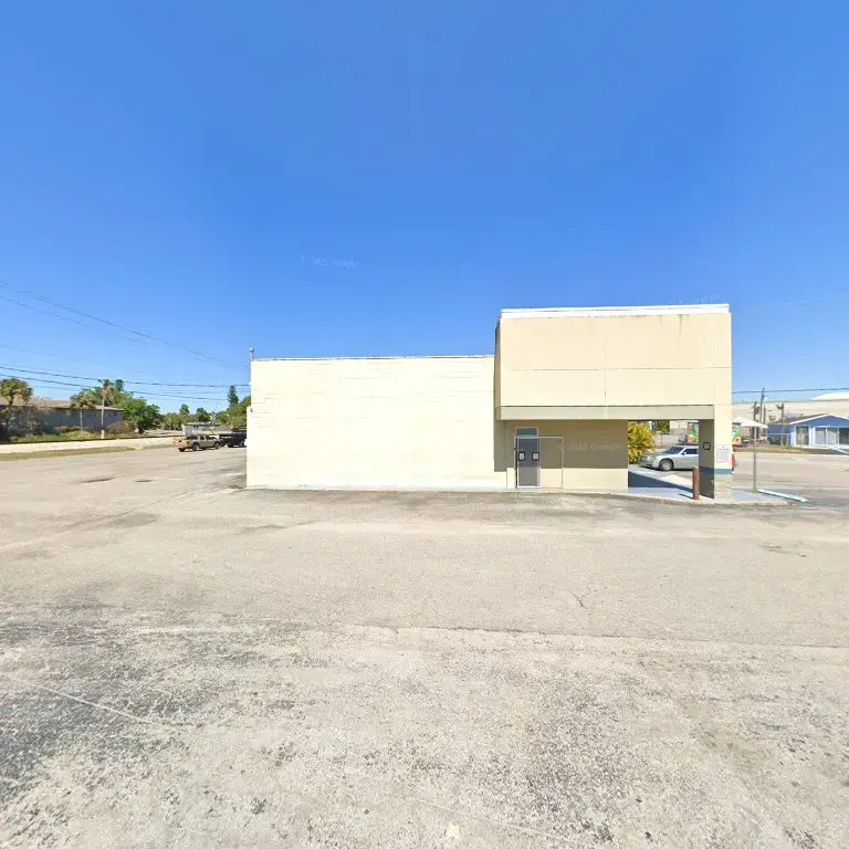 Peter's Classic Cleaners - Image 4