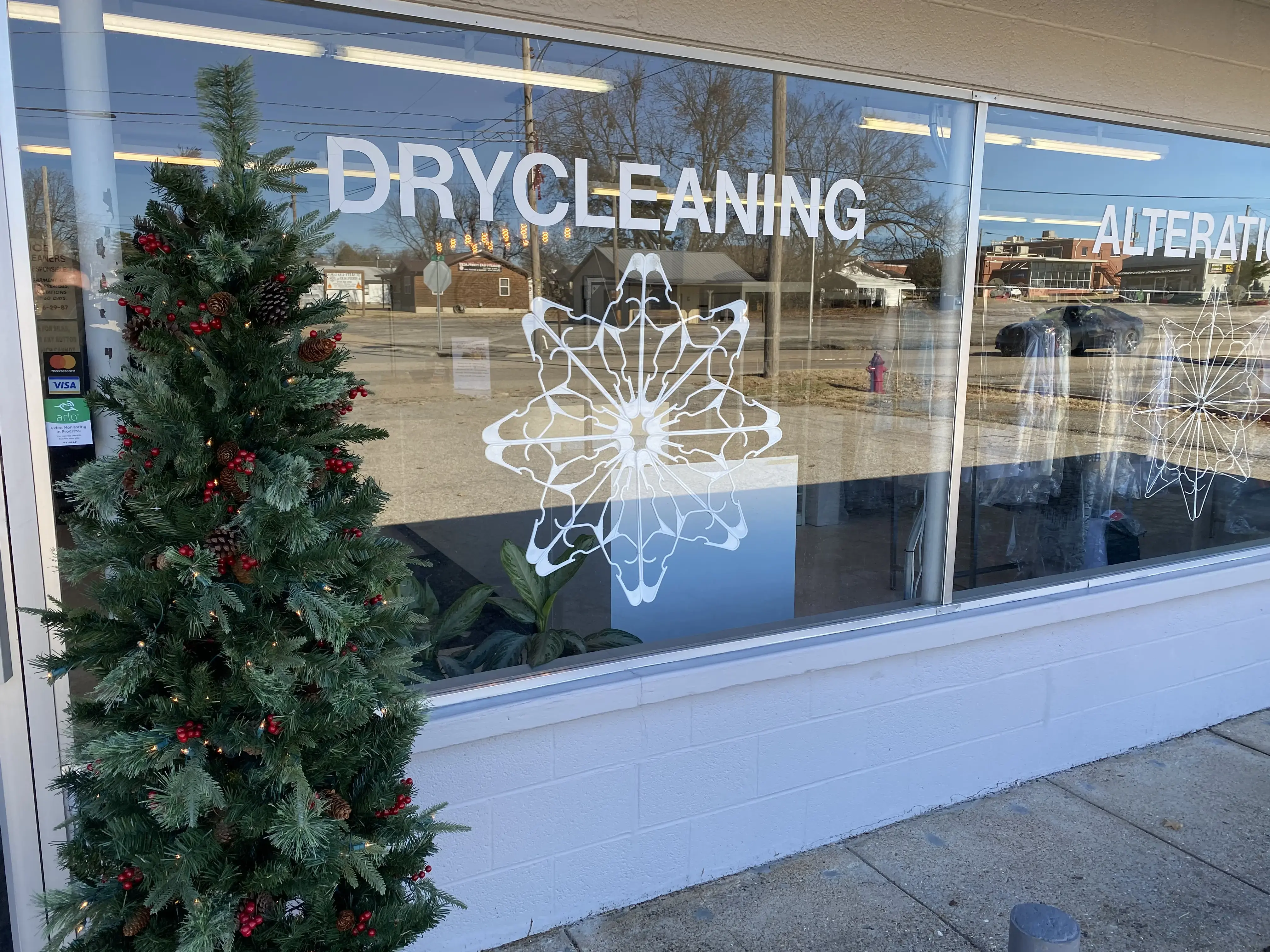 Pete's Cleaners - Image 7