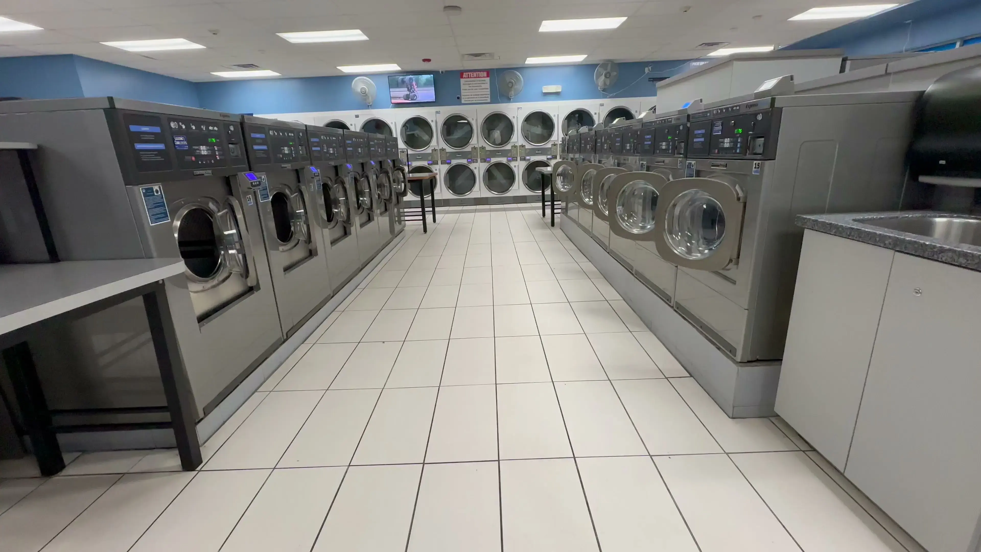 Pier Laundry thumbnail 2