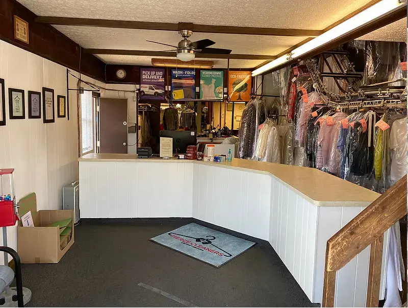 Pierce Cleaners location