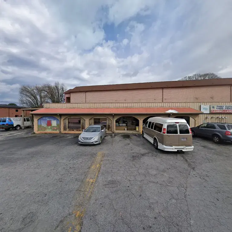 Pike Family Cleaners - Image 15