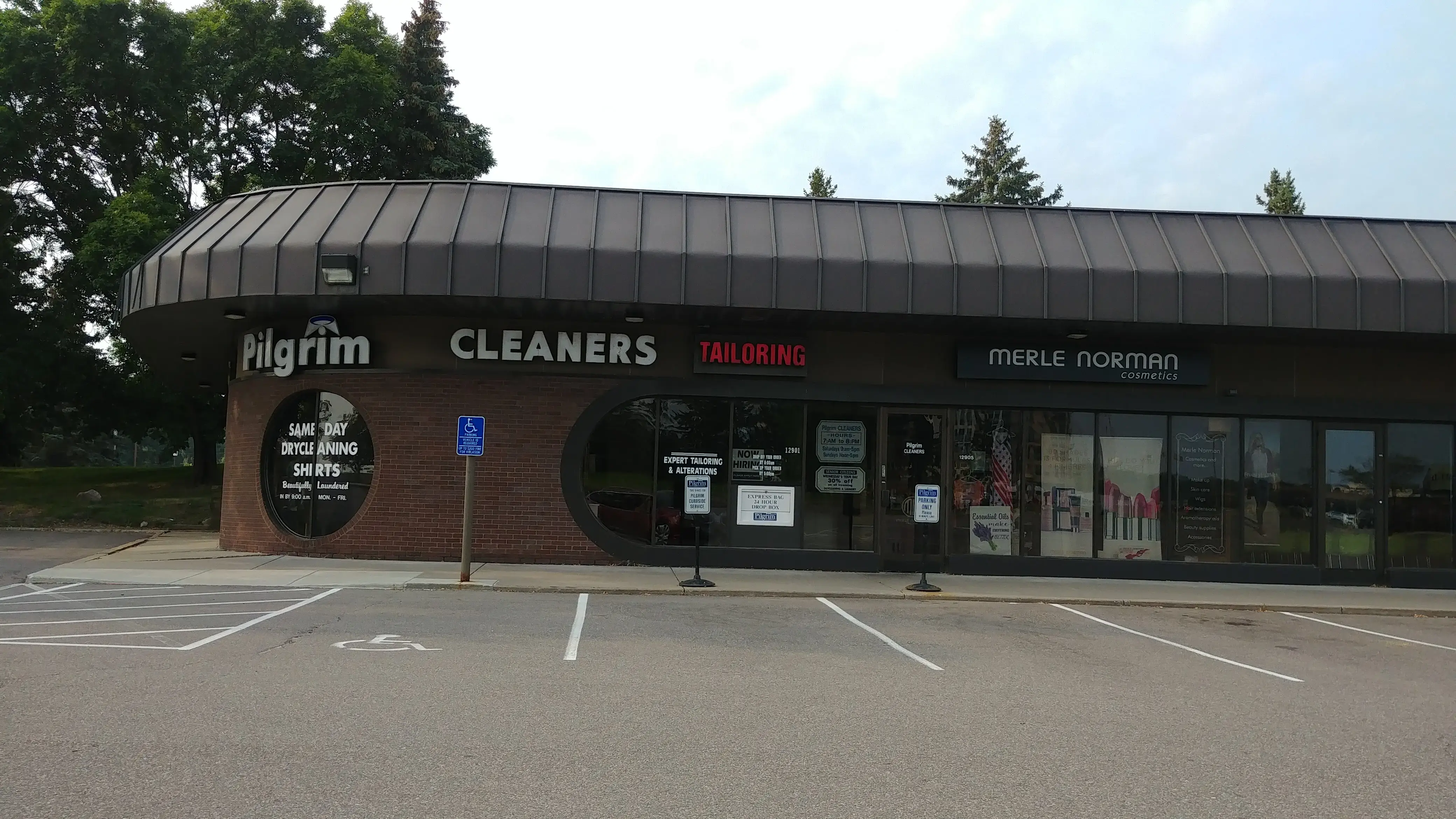 Pilgrim Dry Cleaners - Image 4
