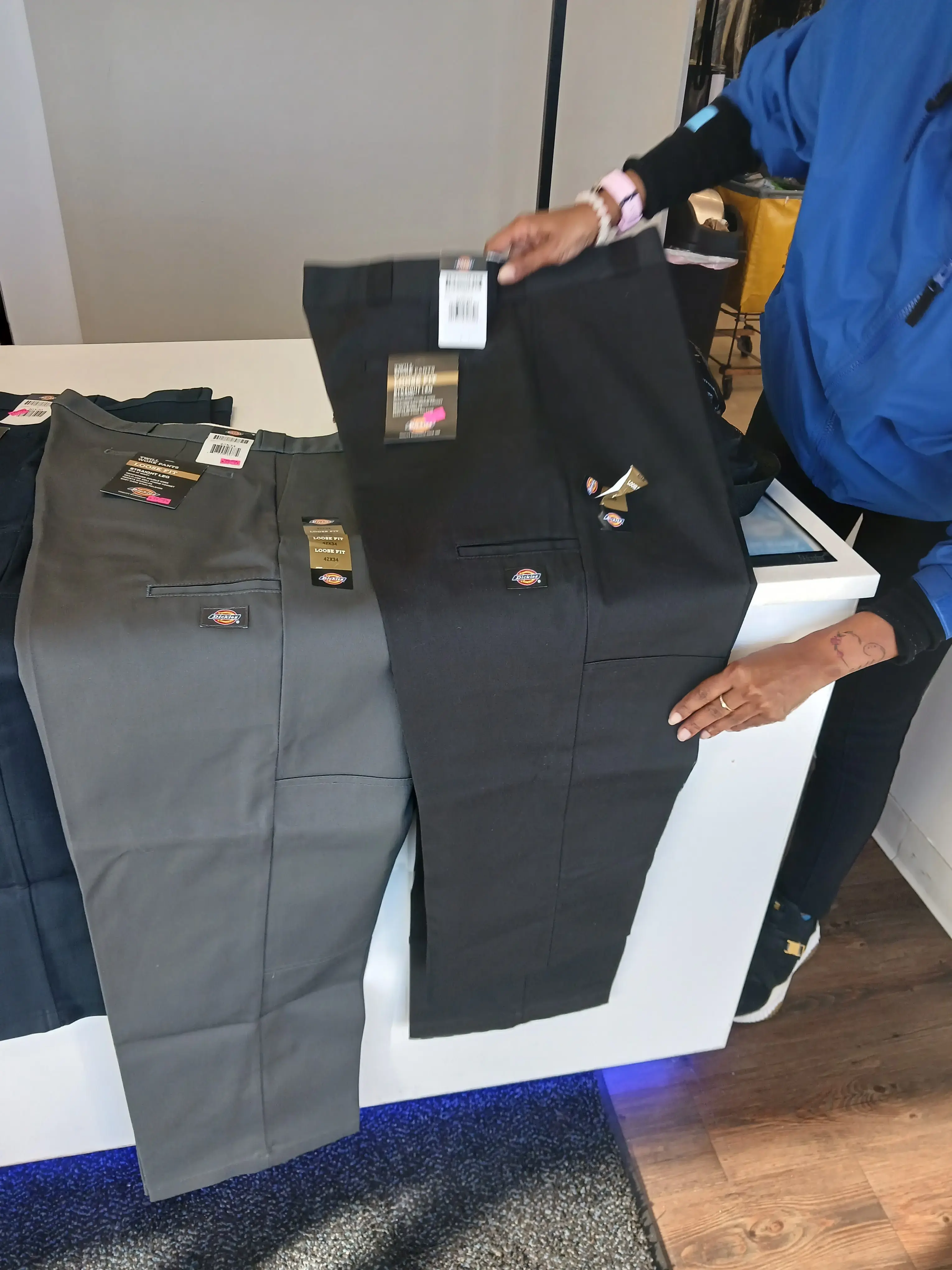 Pilgrim Dry Cleaners - Image 2