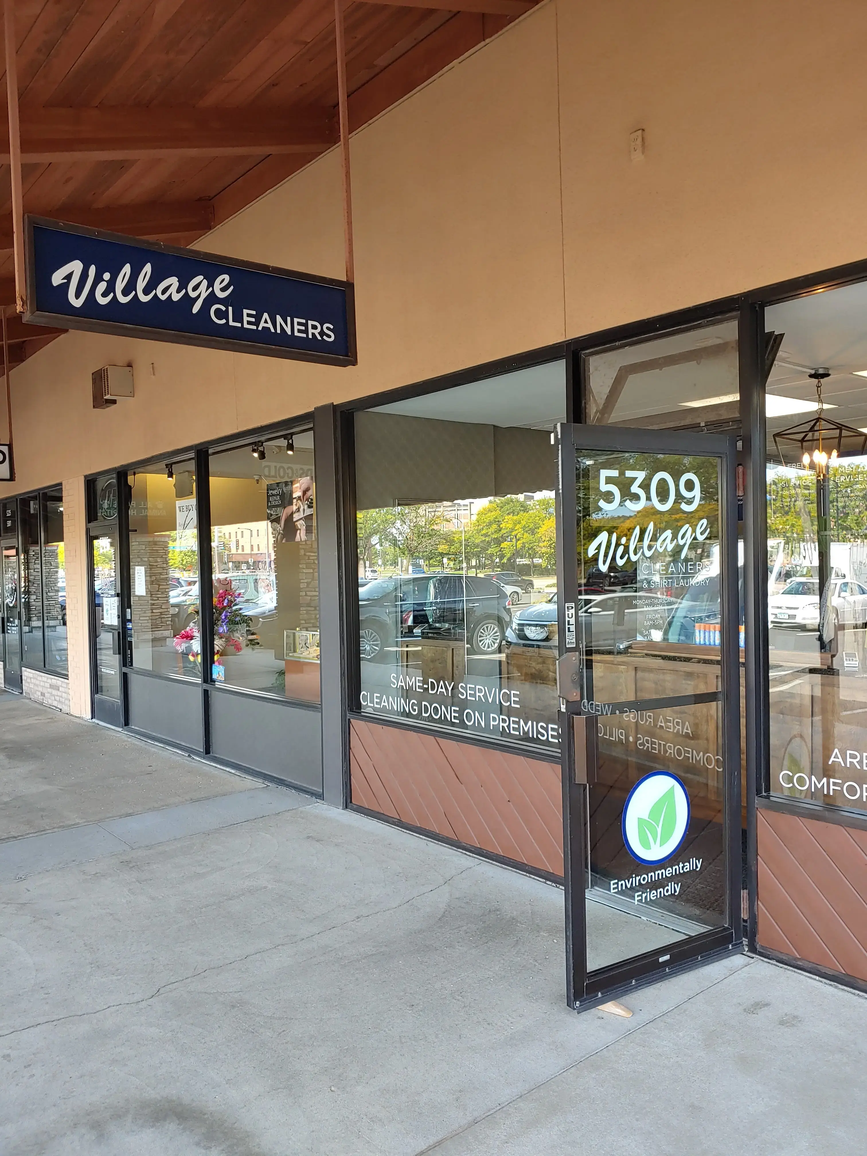 Pilgrim Dry Cleaners - Image 19