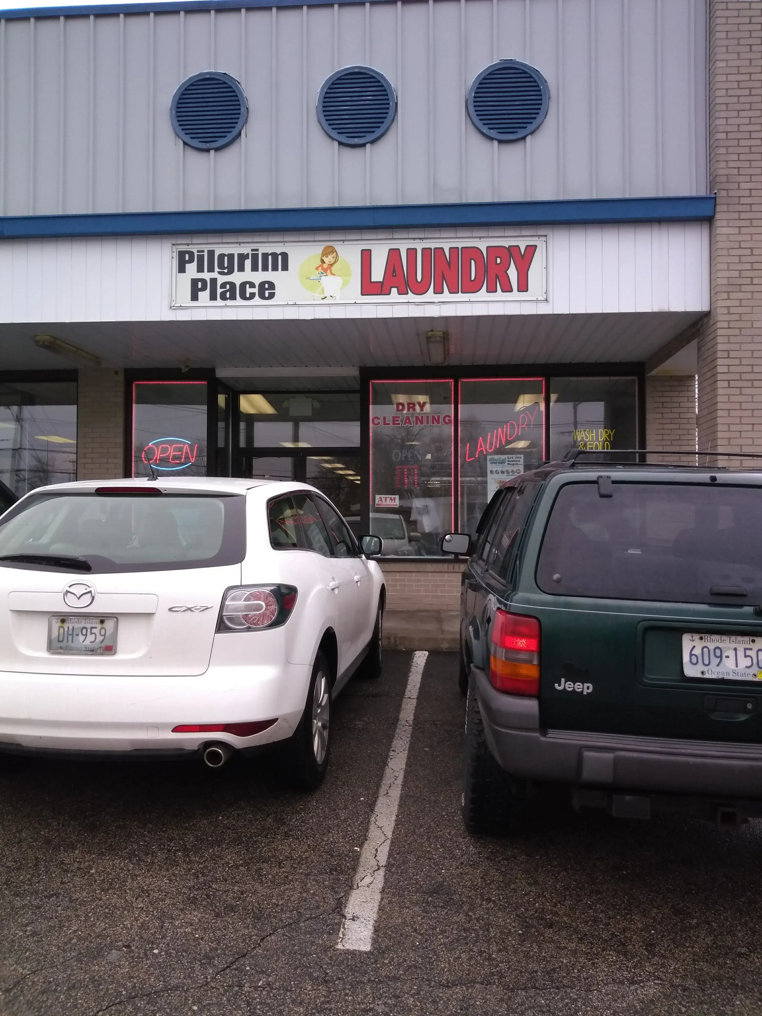Pilgrim Place Laundry - Image 3