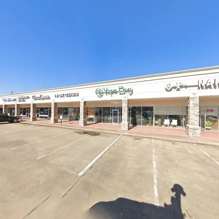 Pin Oak Cleaners - Image 5