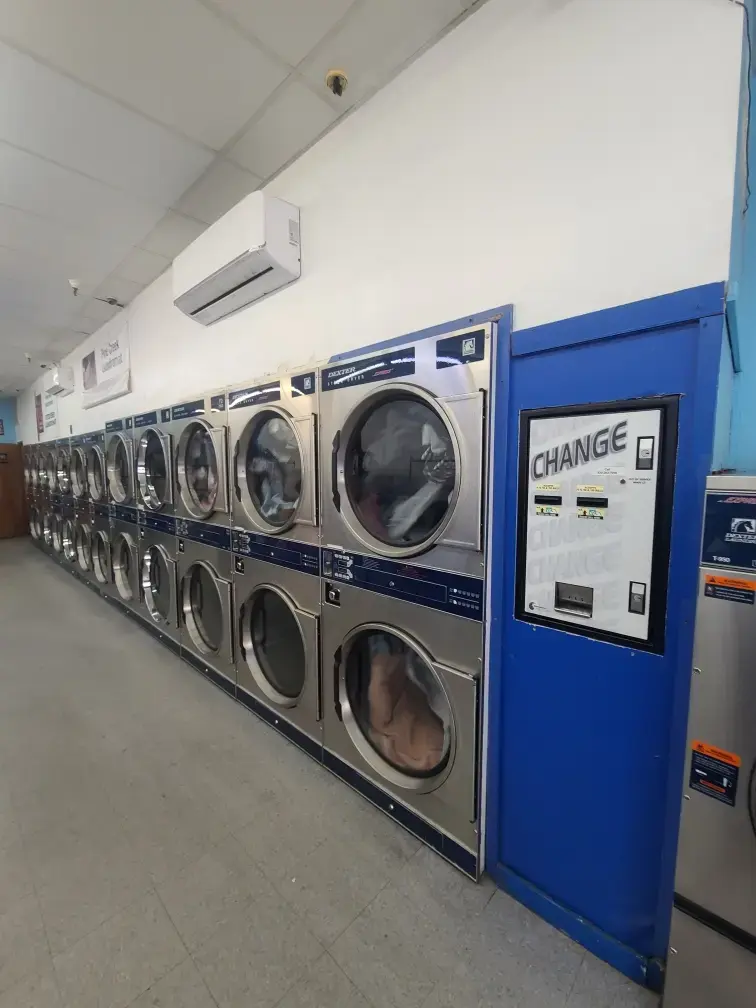 Pine Creek Laundromat thumbnail 8