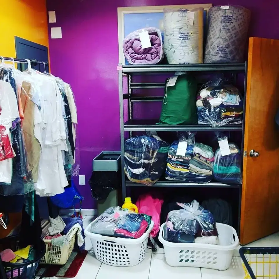 Pine Hill Laundromat Free Dry thumbnail 3