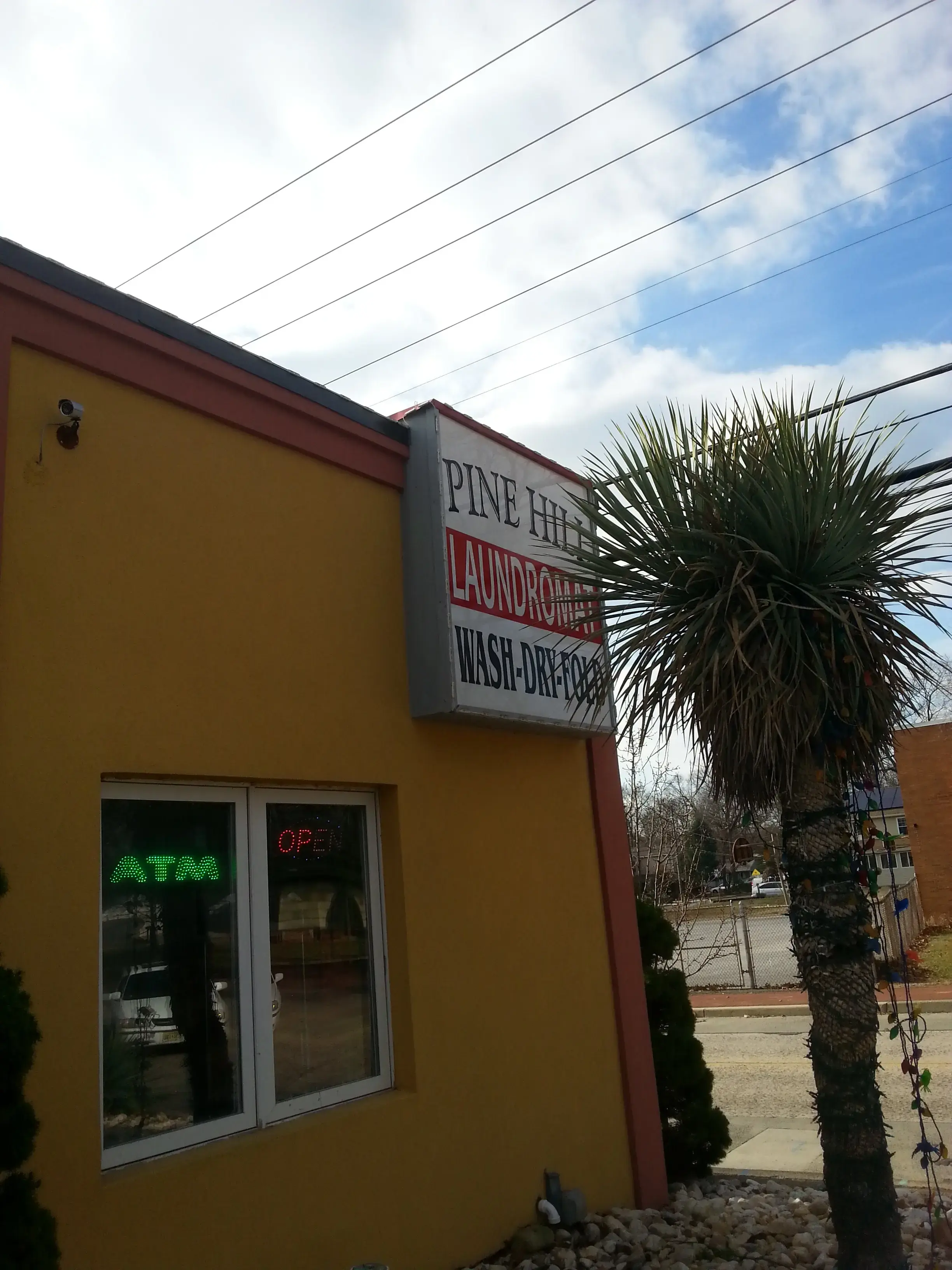 Pine Hill Laundromat Free Dry thumbnail 16