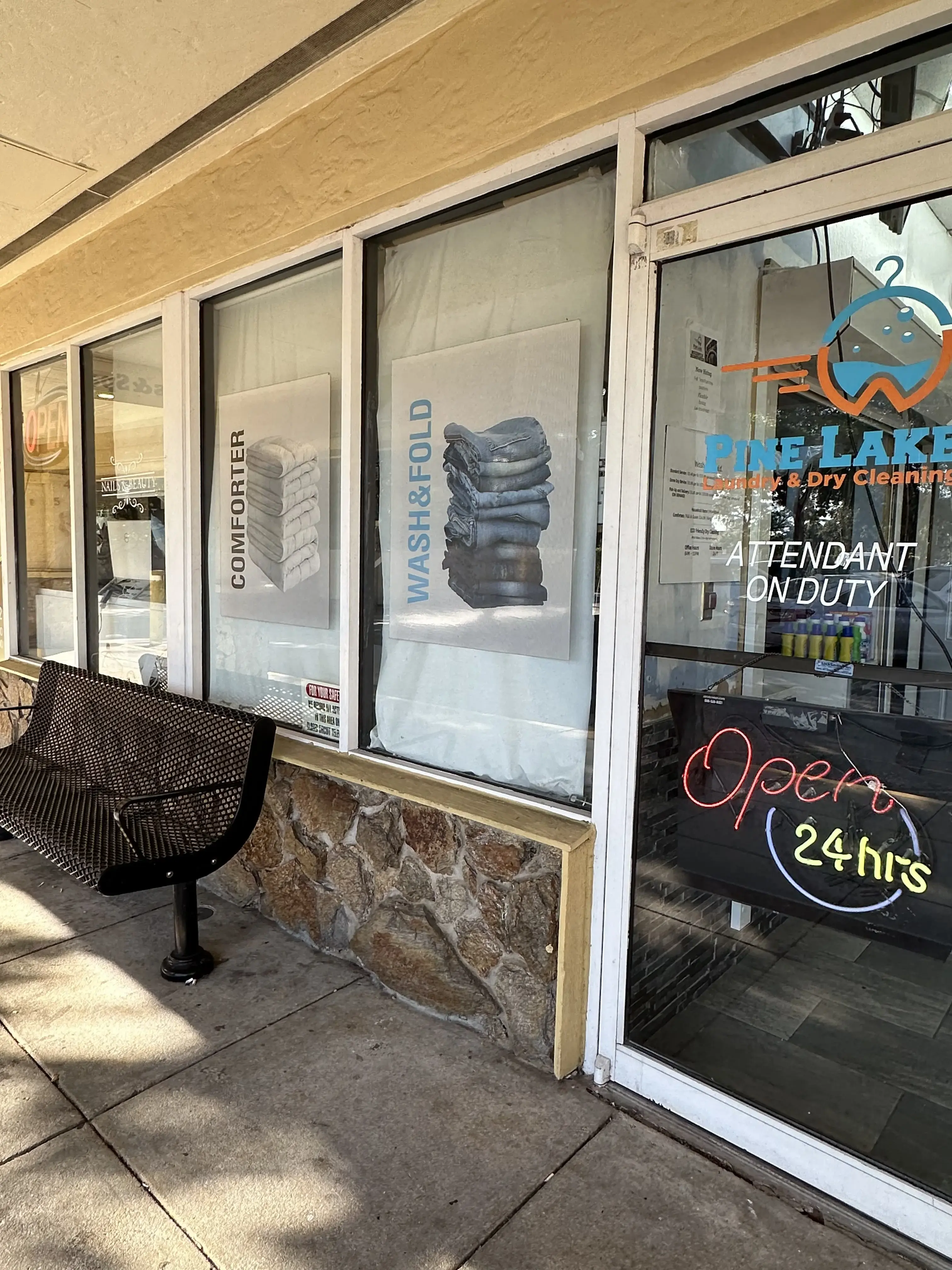 Pine Lake Laundry & Dry Cleaning - Image 5