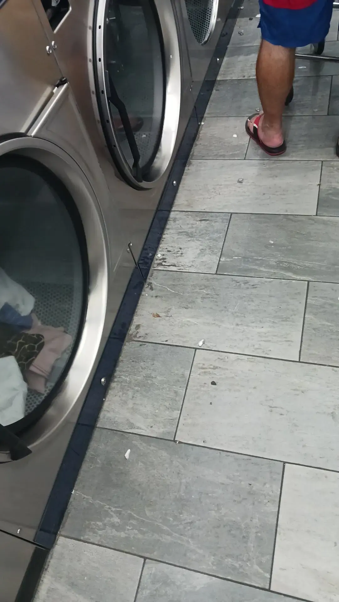 Pine Lake Laundry & Dry Cleaning thumbnail 20