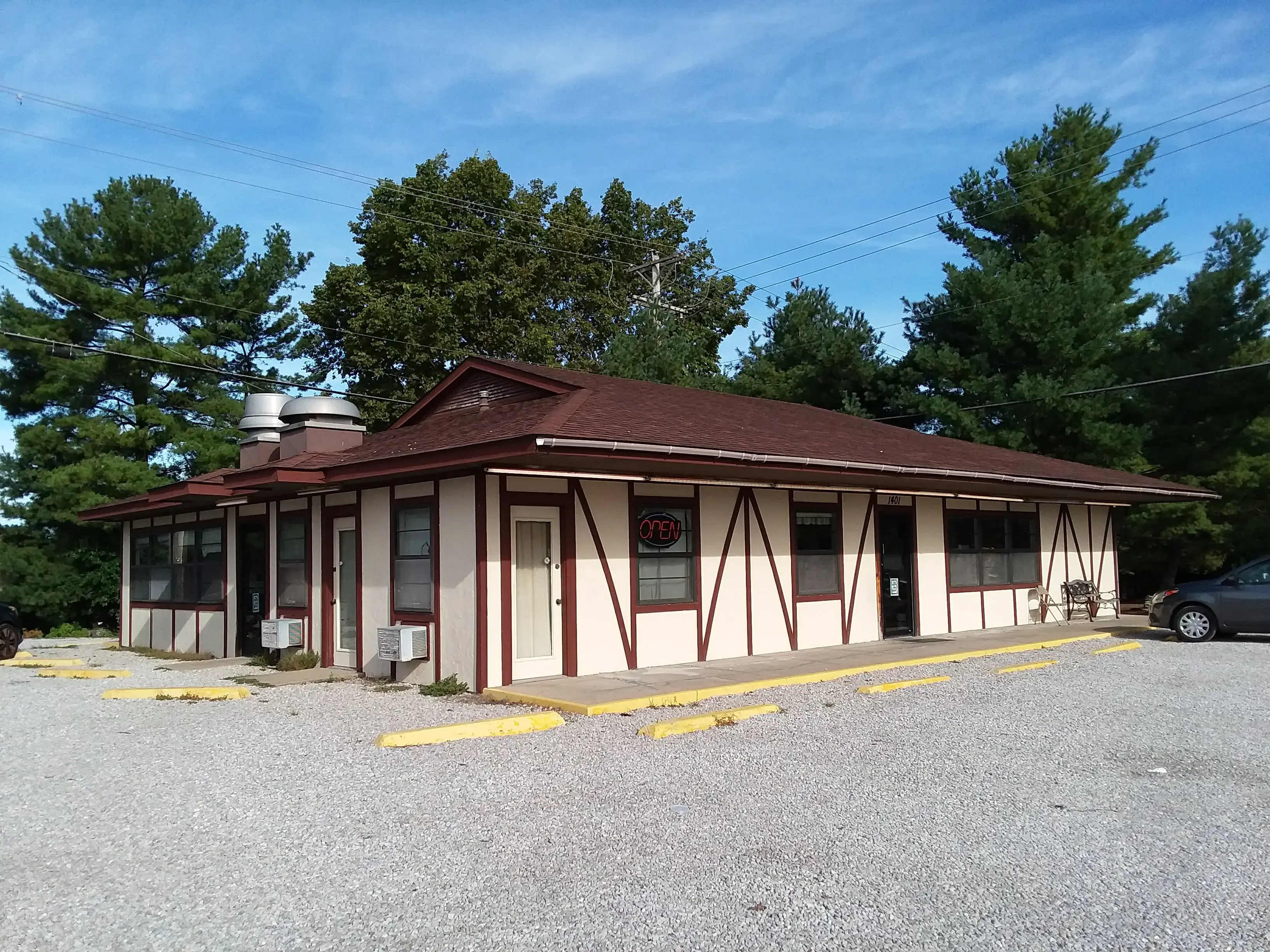 Pine Tree Laundromat location