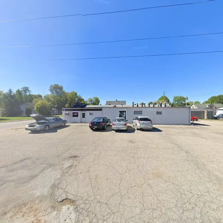 Pink Front Laundromat and Drop Off Laundry Service - Image 18
