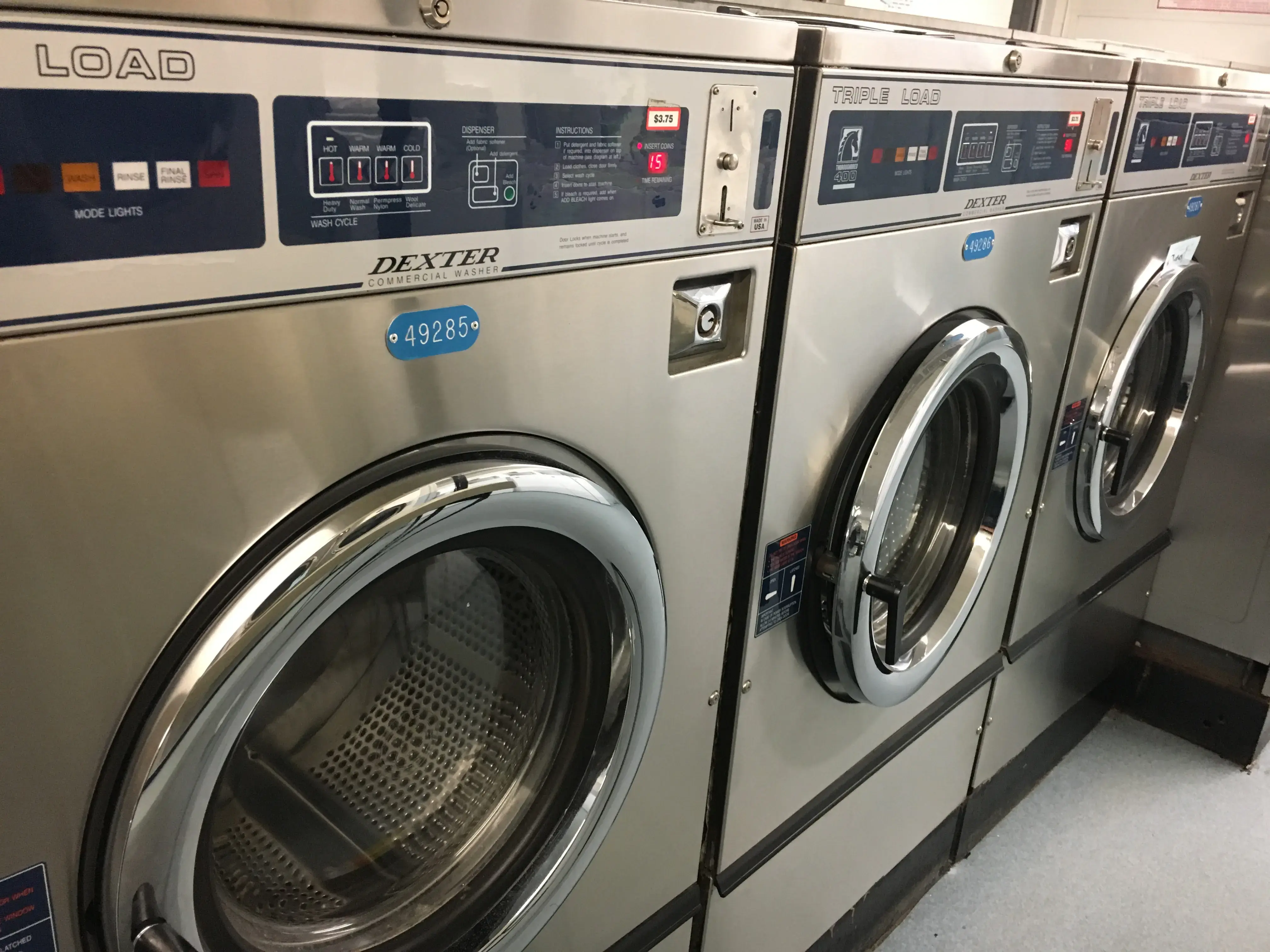 Pittsboro Laundry Land Laundromat - Image 10