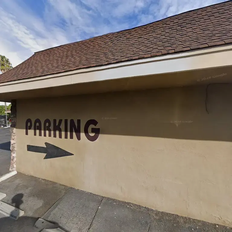 Pittsburg Dry Cleaners LLC - Image 9