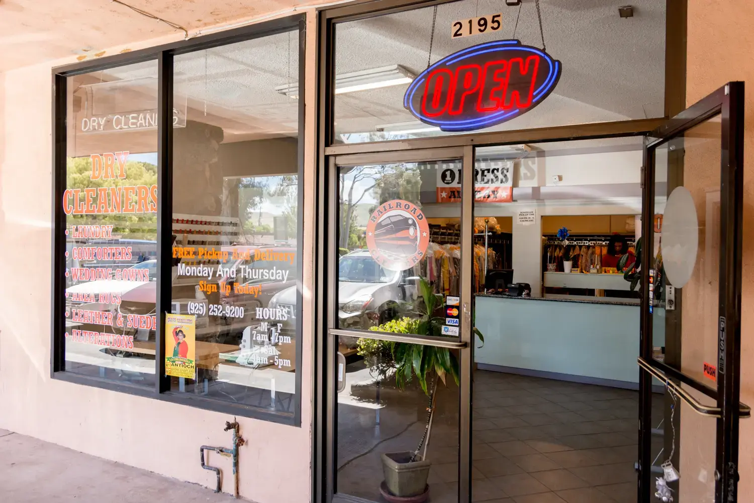 Pittsburg Dry Cleaners LLC thumbnail 8