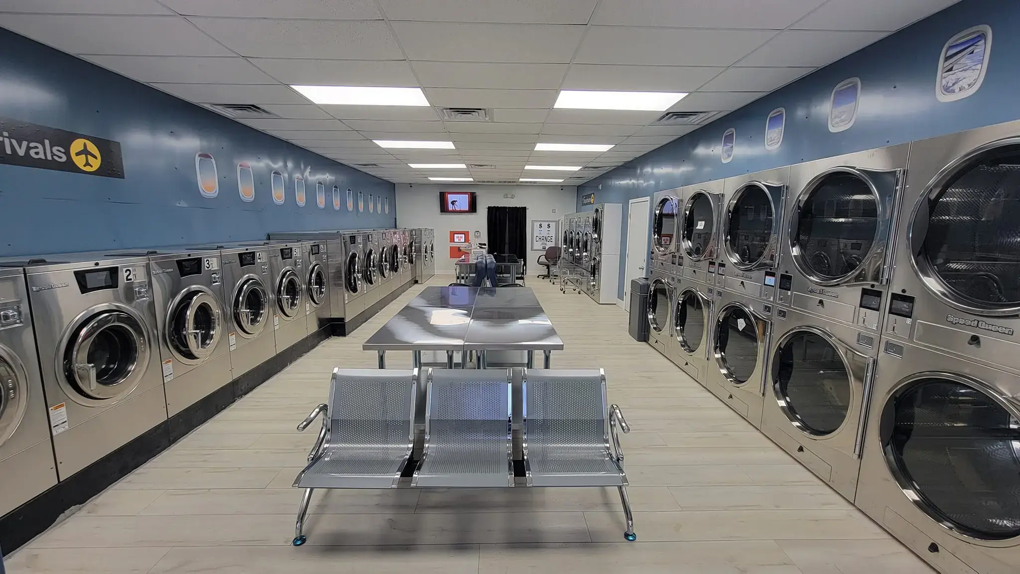 Plane Sudz Laundromat thumbnail 13