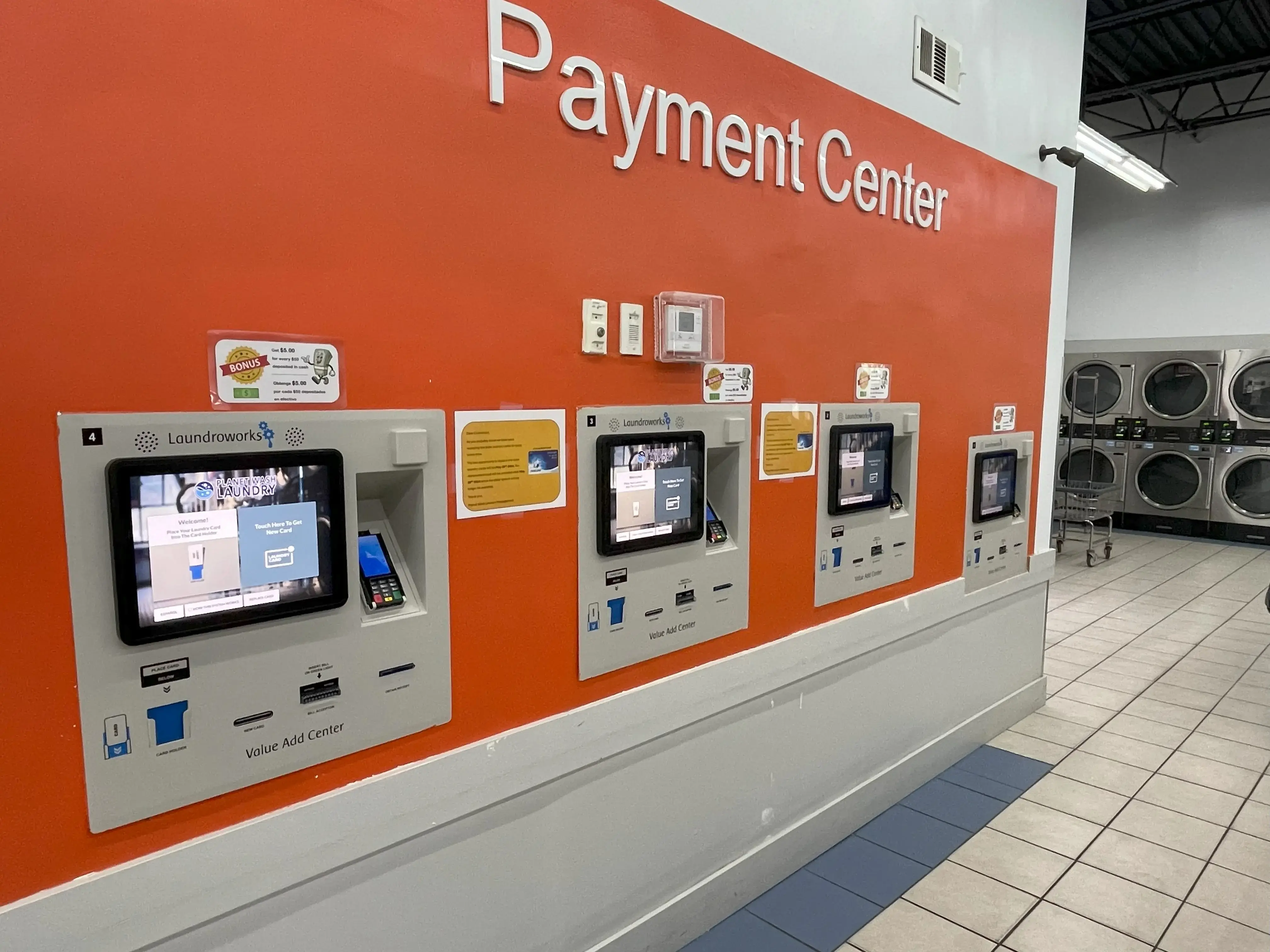 Planet Wash Laundry - Hallandale - Image 4