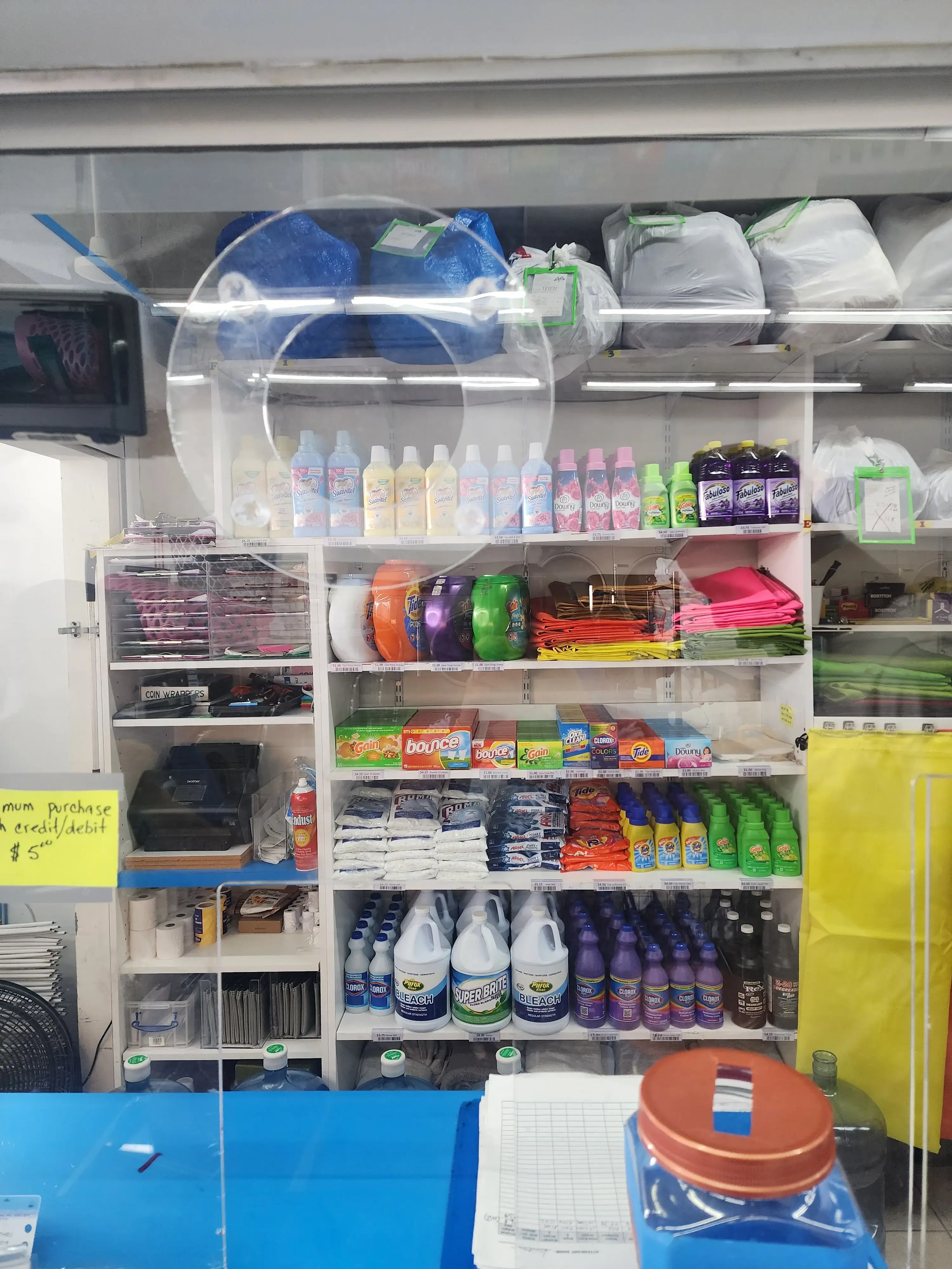 Planet Wash Laundry - Hallandale - Image 8