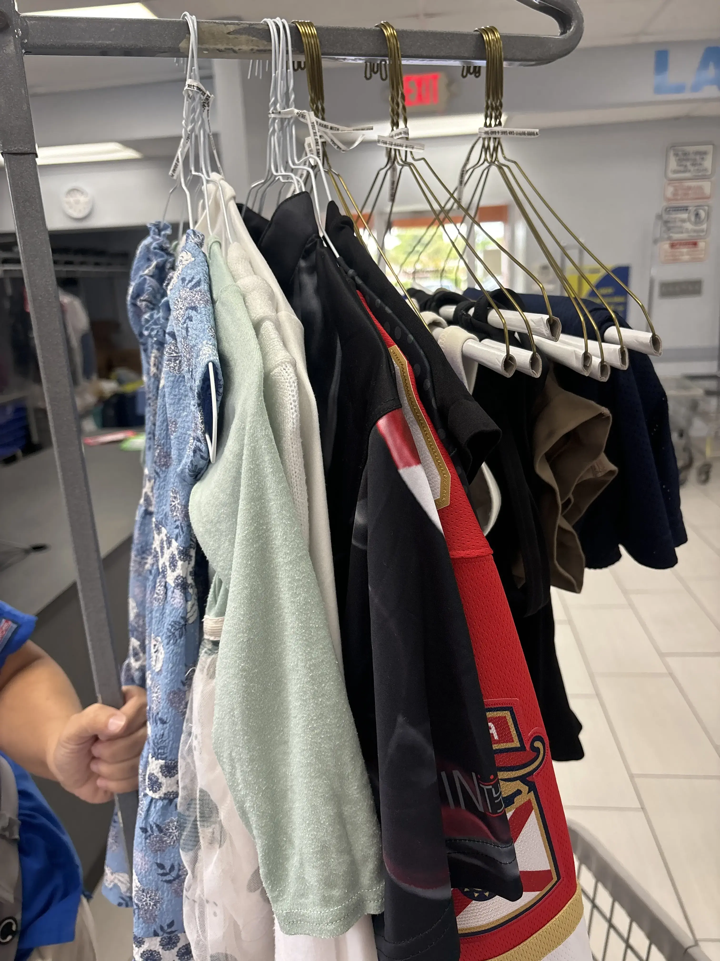 Planet Wash Laundry - Hollywood - Image 5