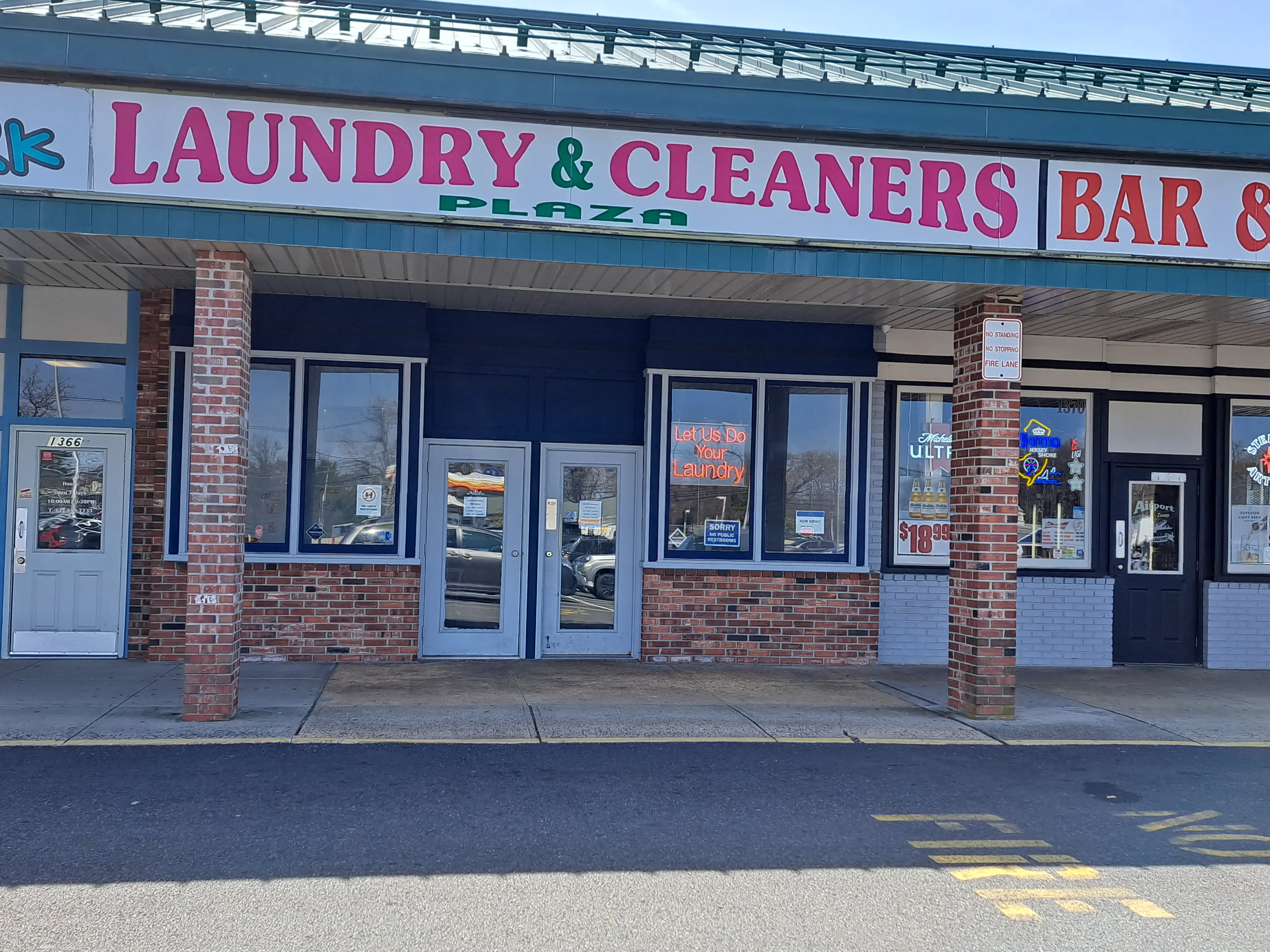 Plaza Laundromat and Cleaners location