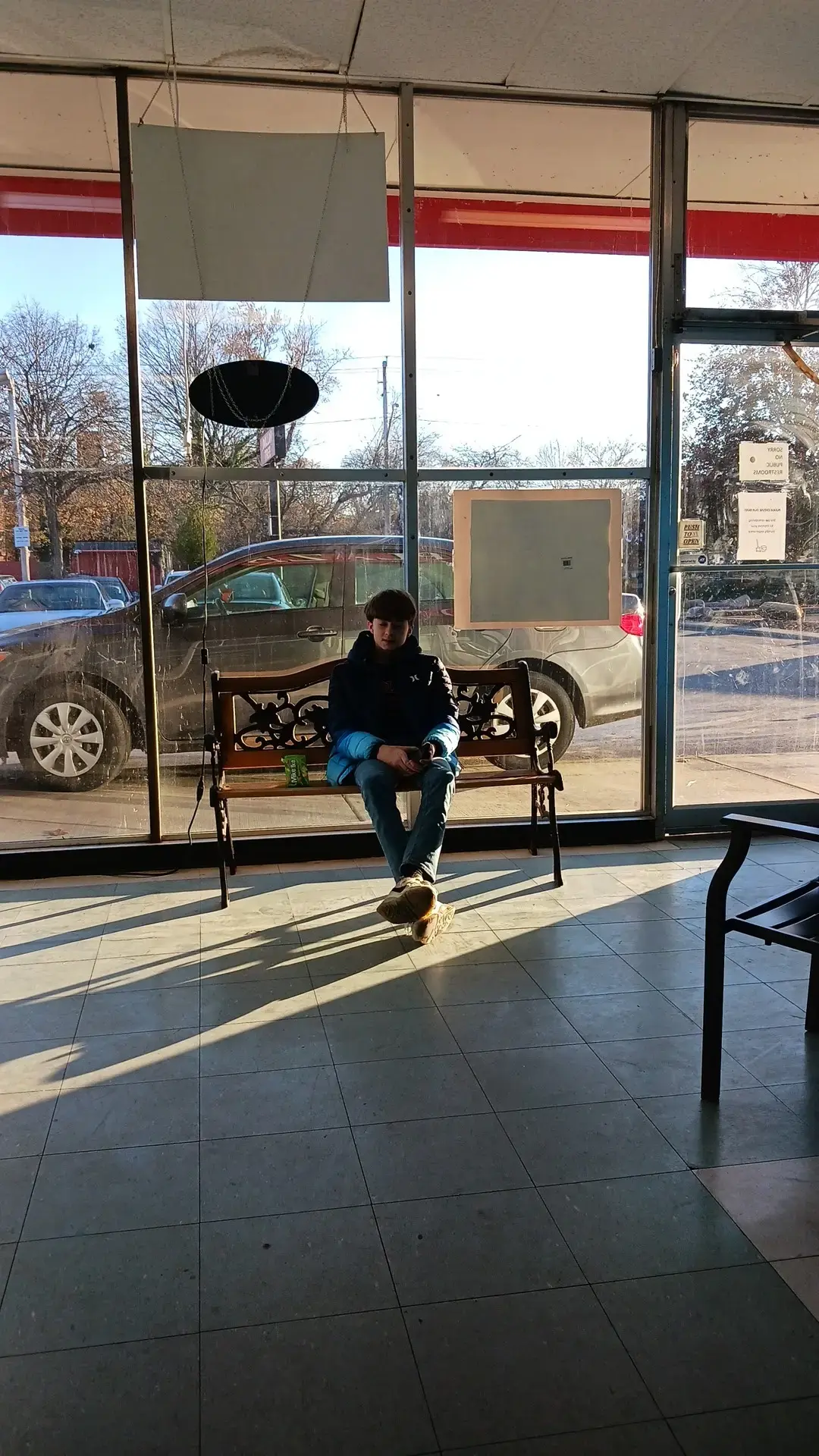 Plaza Laundromat thumbnail 3