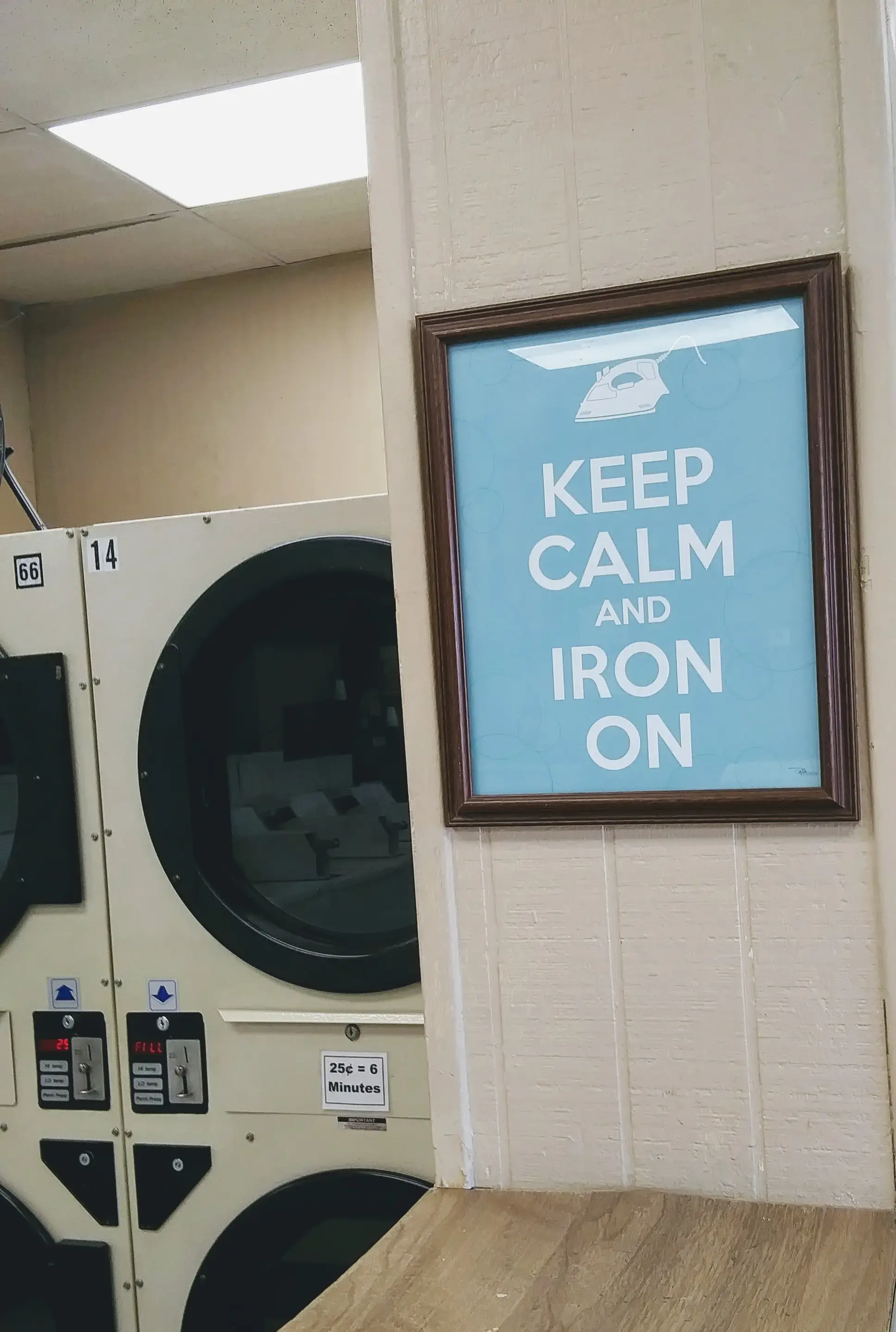 Plaza Laundromat thumbnail 11