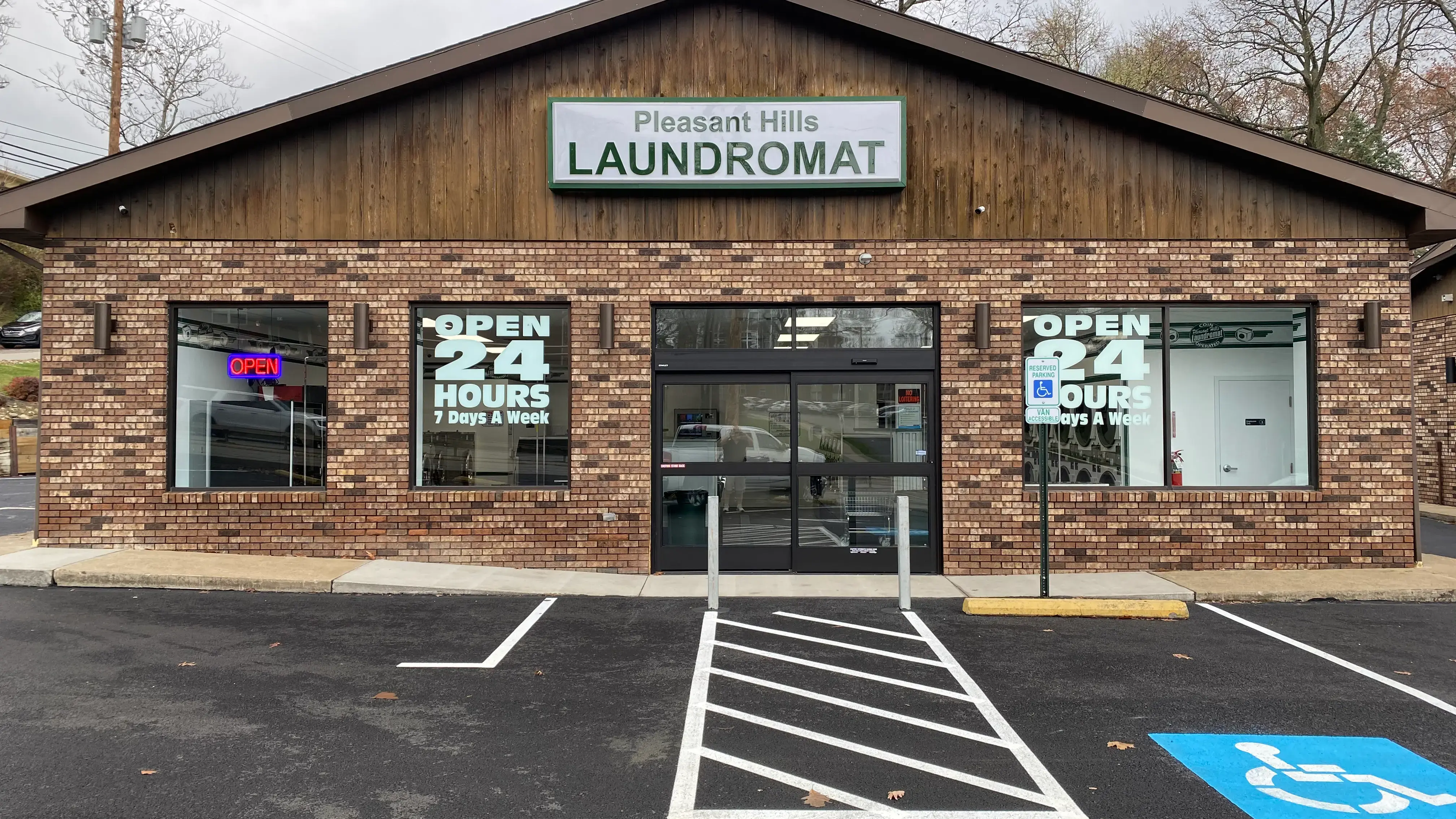 Pleasant Hills Laundromat thumbnail 1