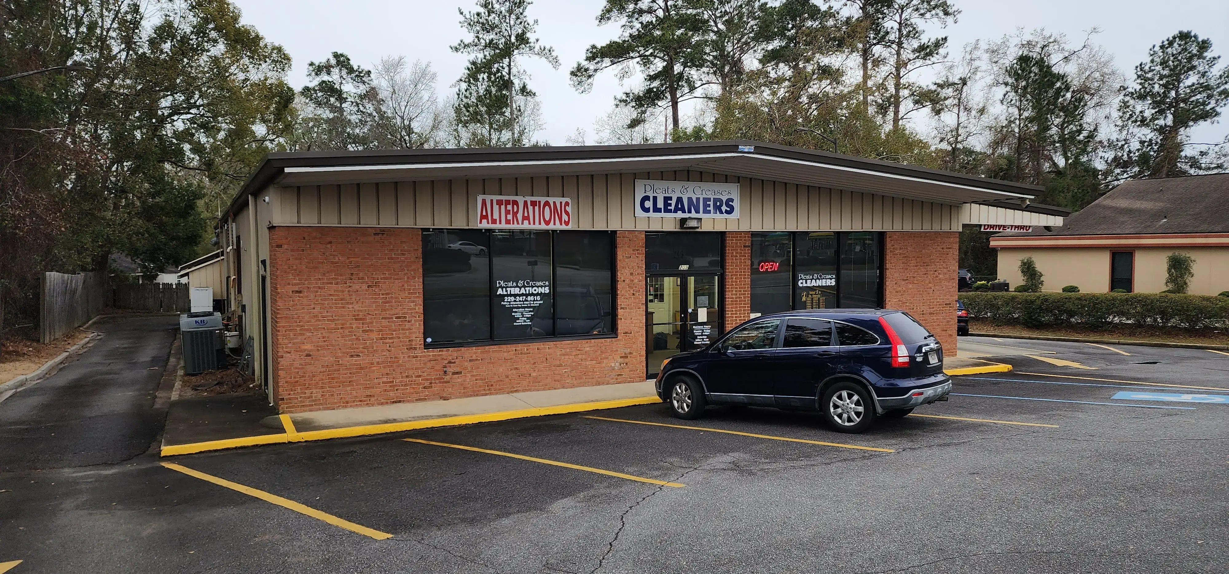 Pleats and Creases Dry Cleaners and Laundry - Image 8
