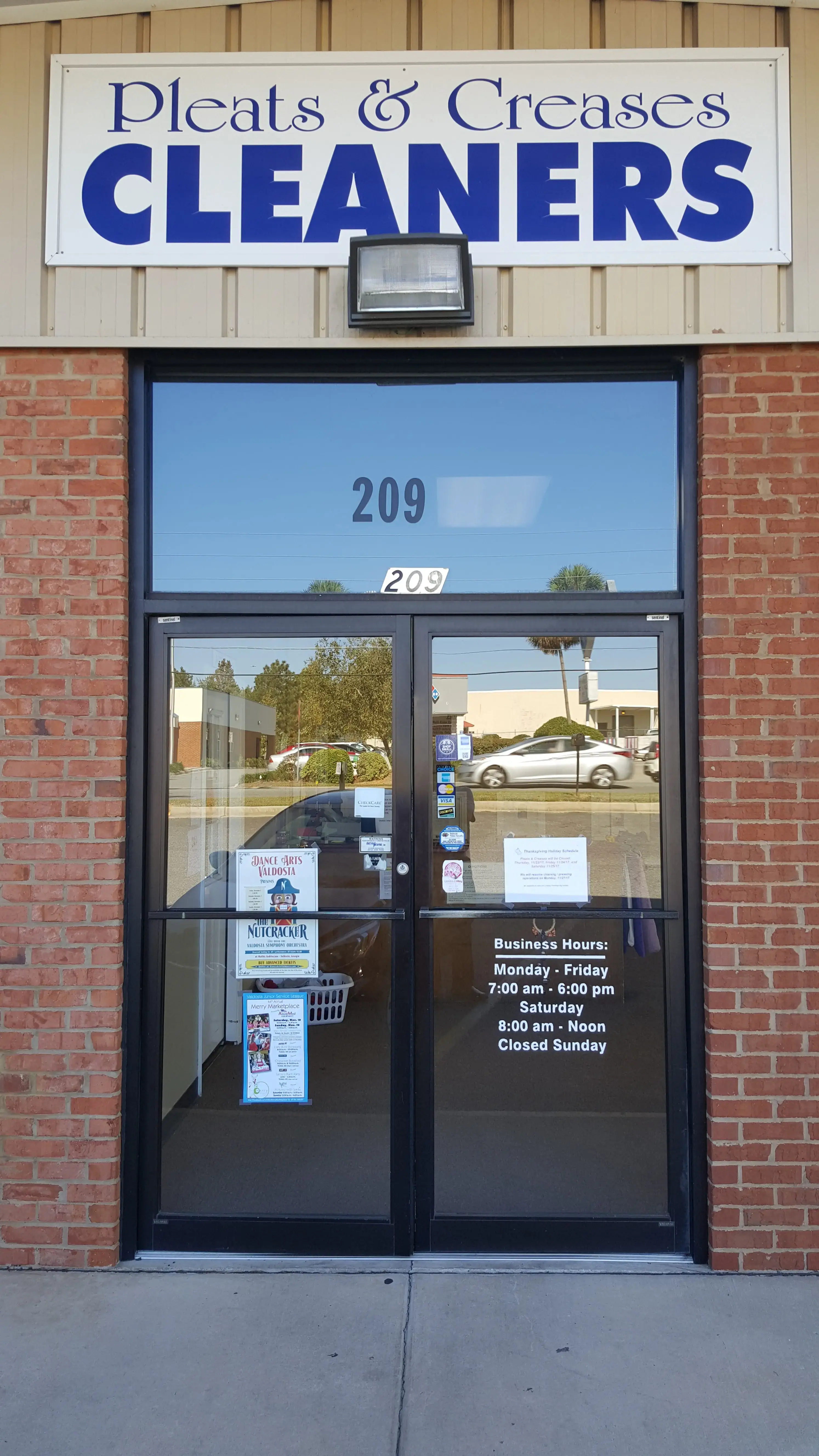 Pleats and Creases Dry Cleaners and Laundry thumbnail 5