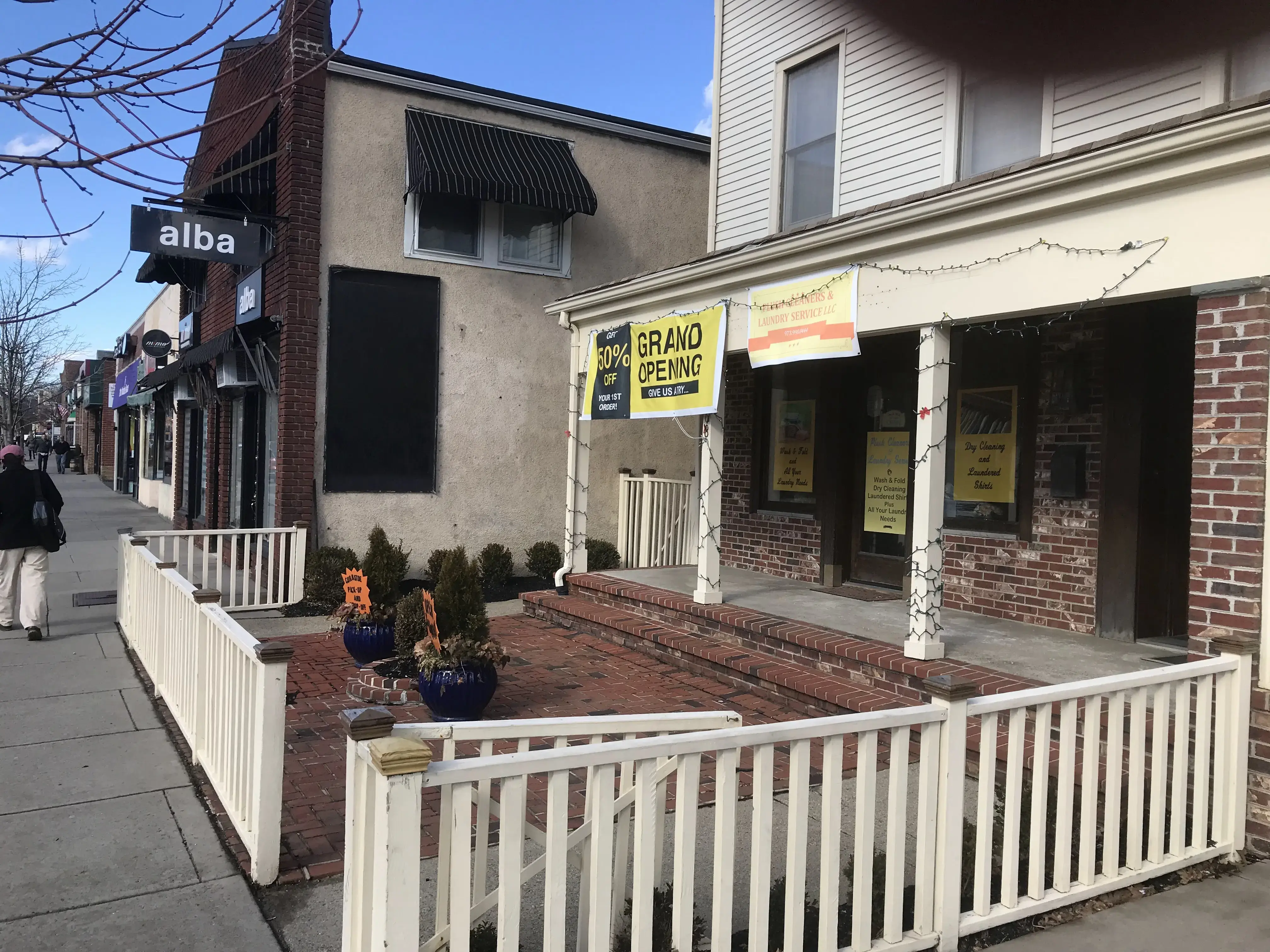 Plush Cleaners & Laundry Service LLC thumbnail 17