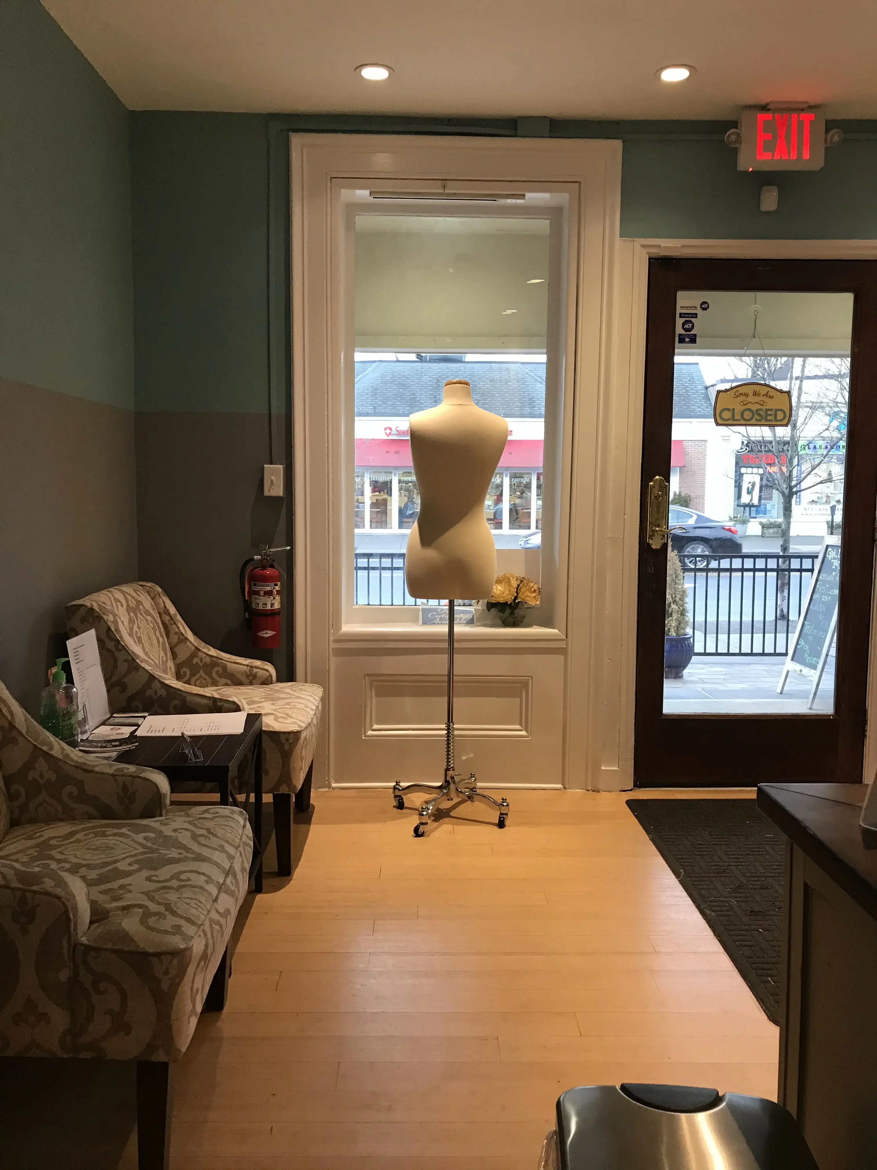 Plush Cleaners & Laundry Service LLC - Image 8