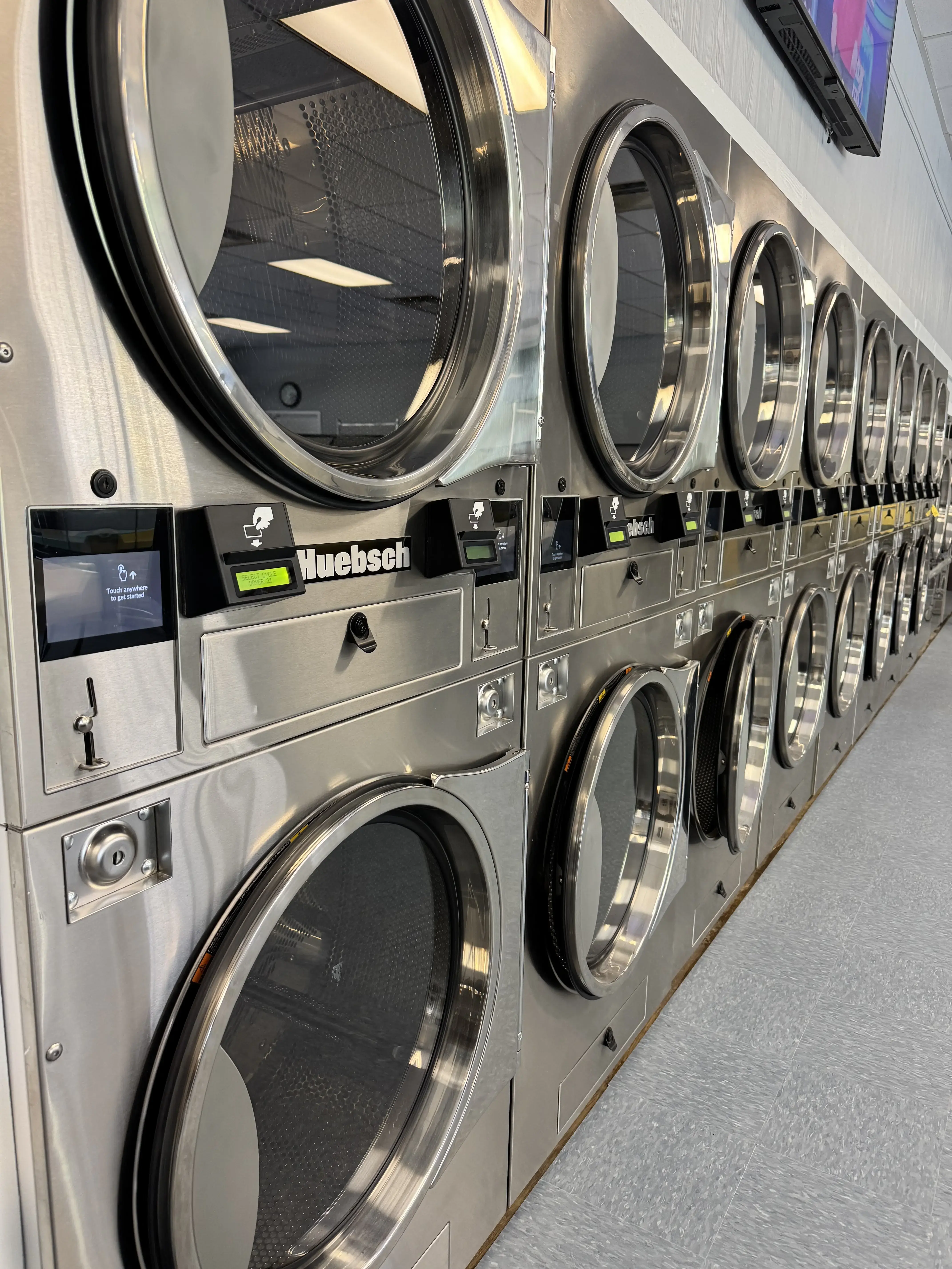 Pocket Change Laundry thumbnail 4